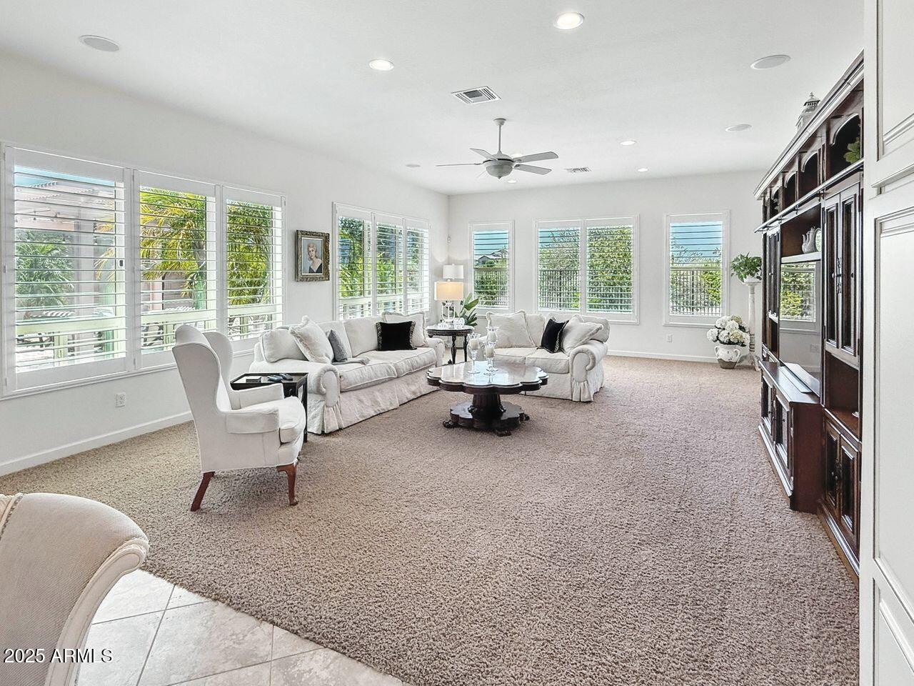 5921 E SIERRA SUNSET Trail