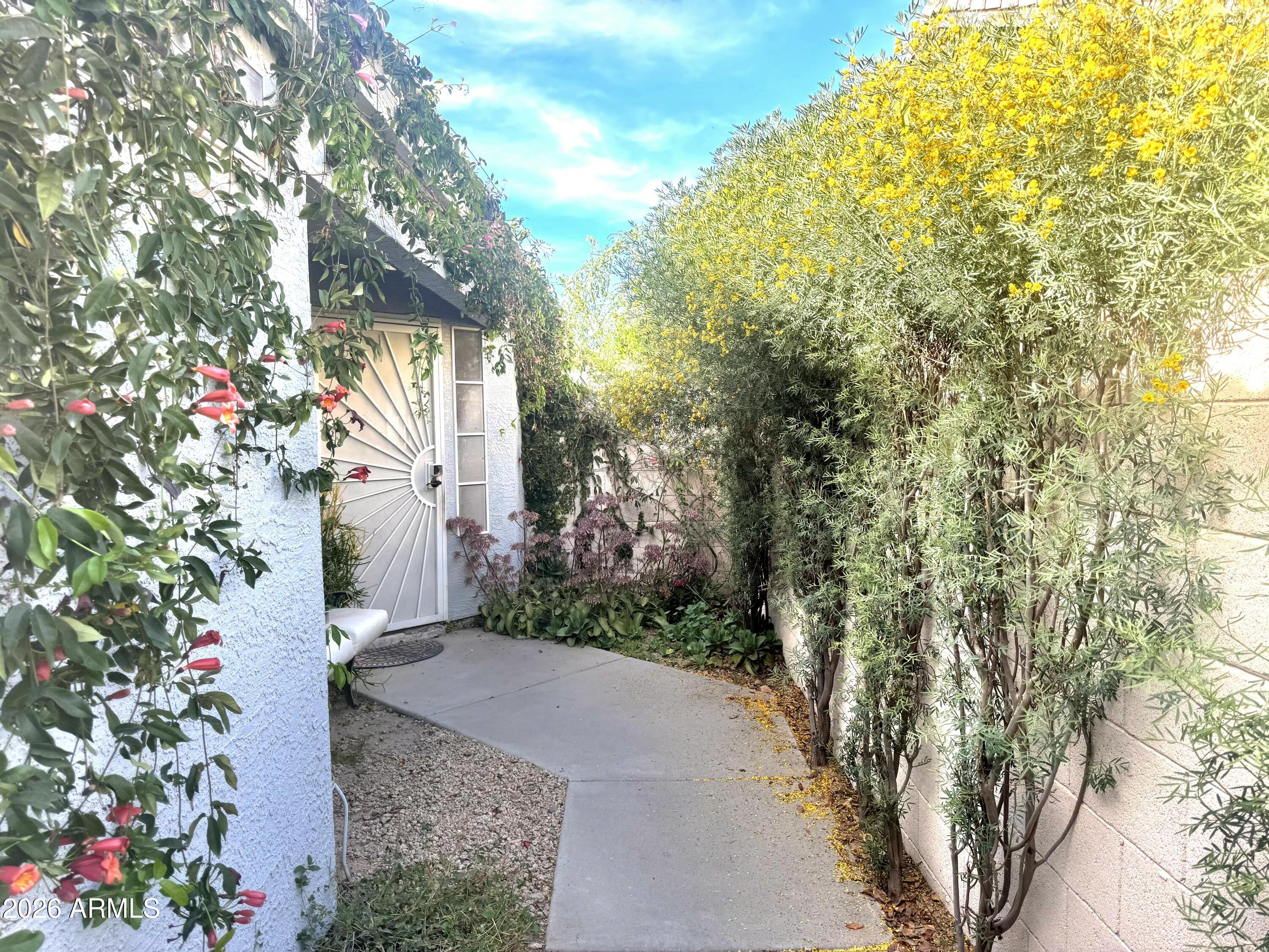 15644 W HAMMOND Drive