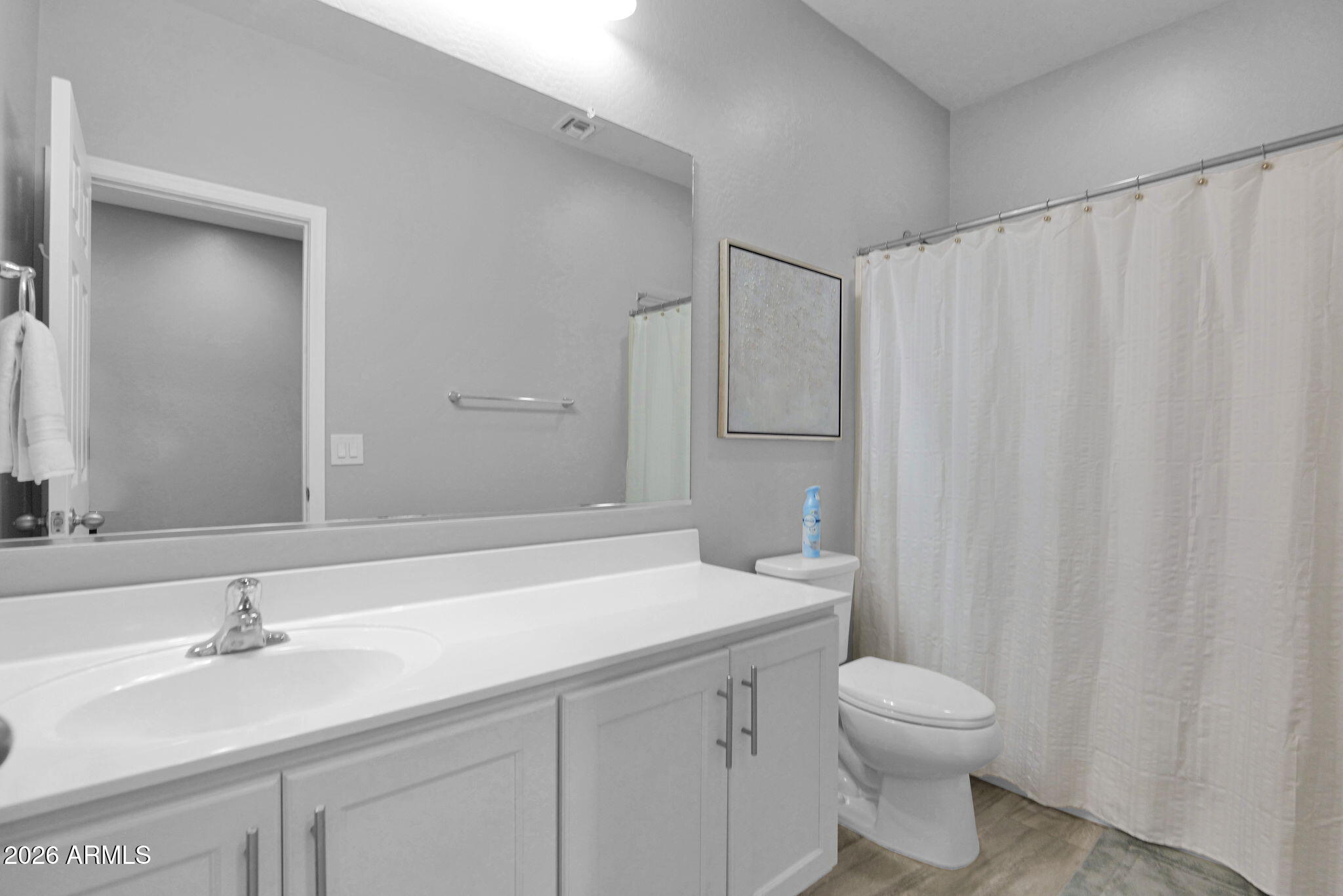 8503 W PEPPERTREE Lane