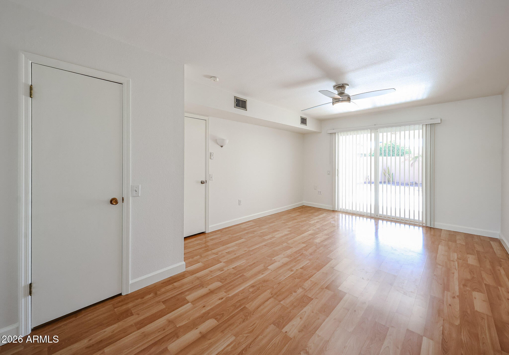 10833 W SANTA FE Drive