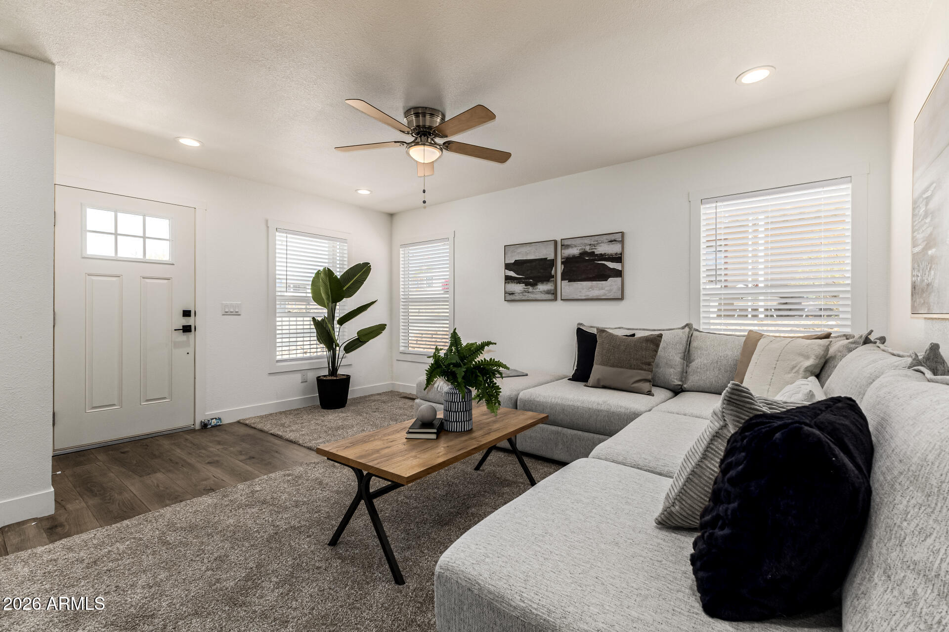 3911 N FLORENCE Boulevard