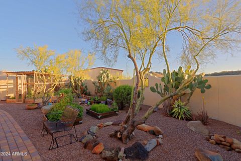 A home in Cave Creek