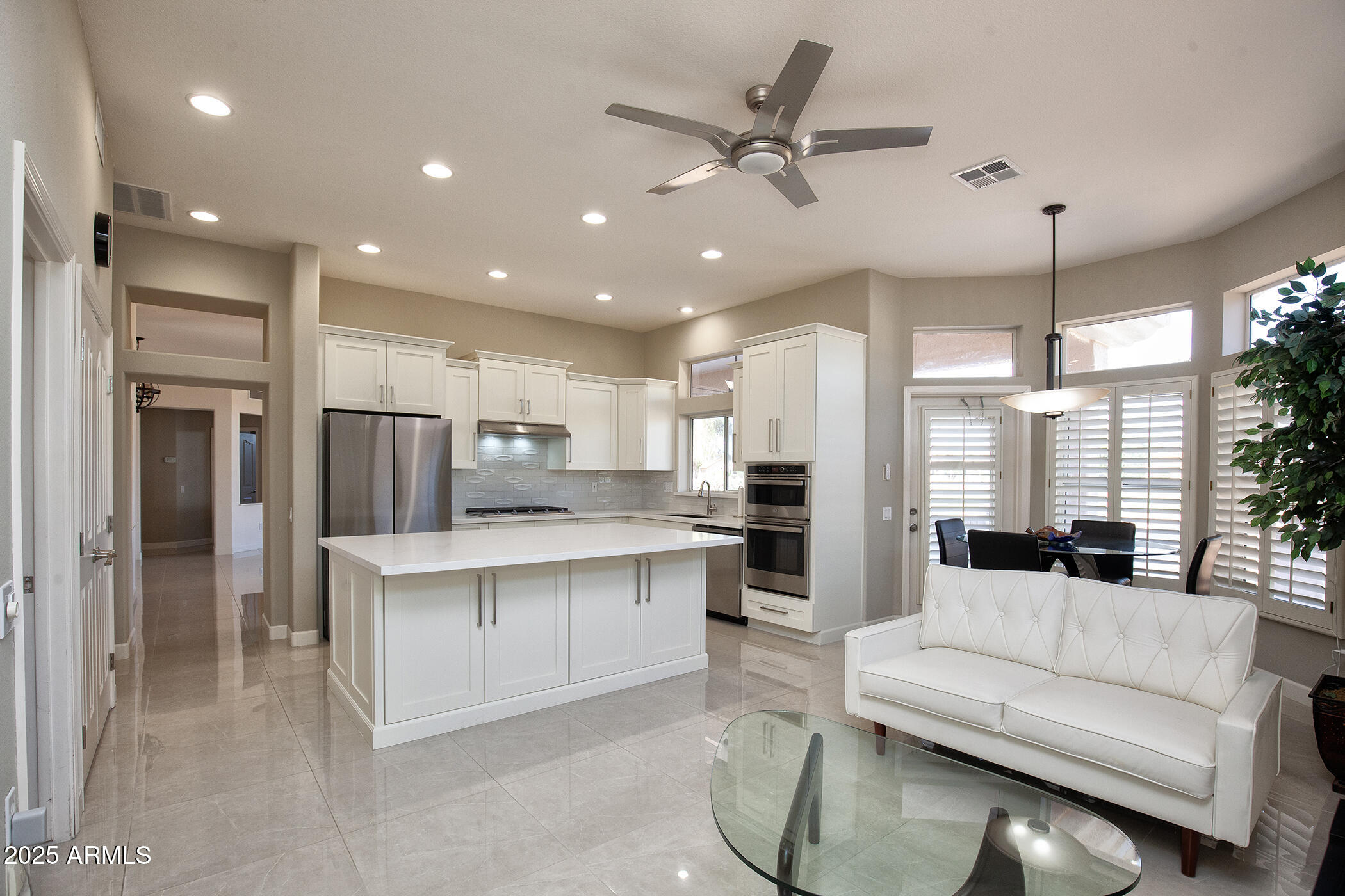 14416 W ROBERTSON Drive