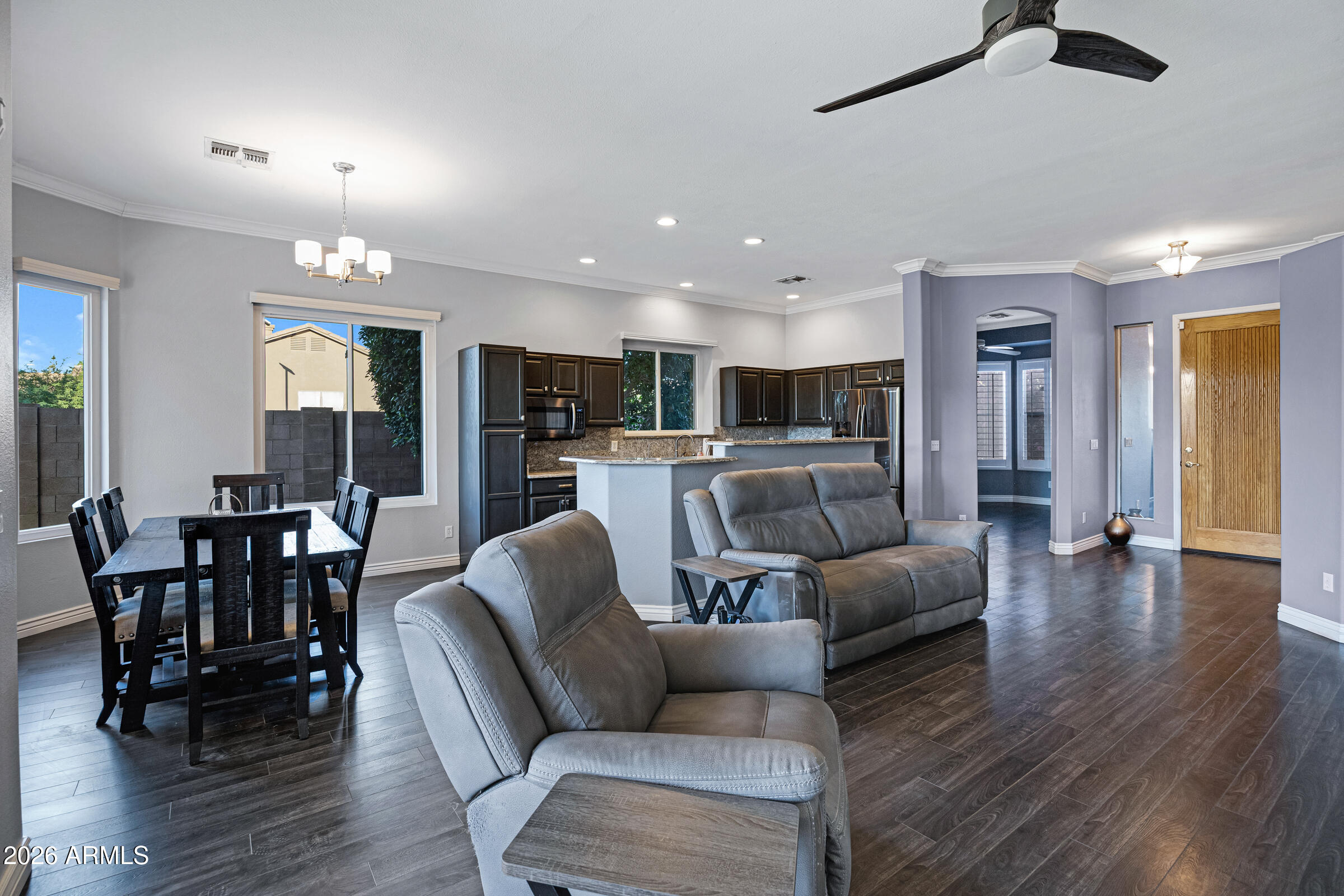 700 W CHERRYWOOD Drive