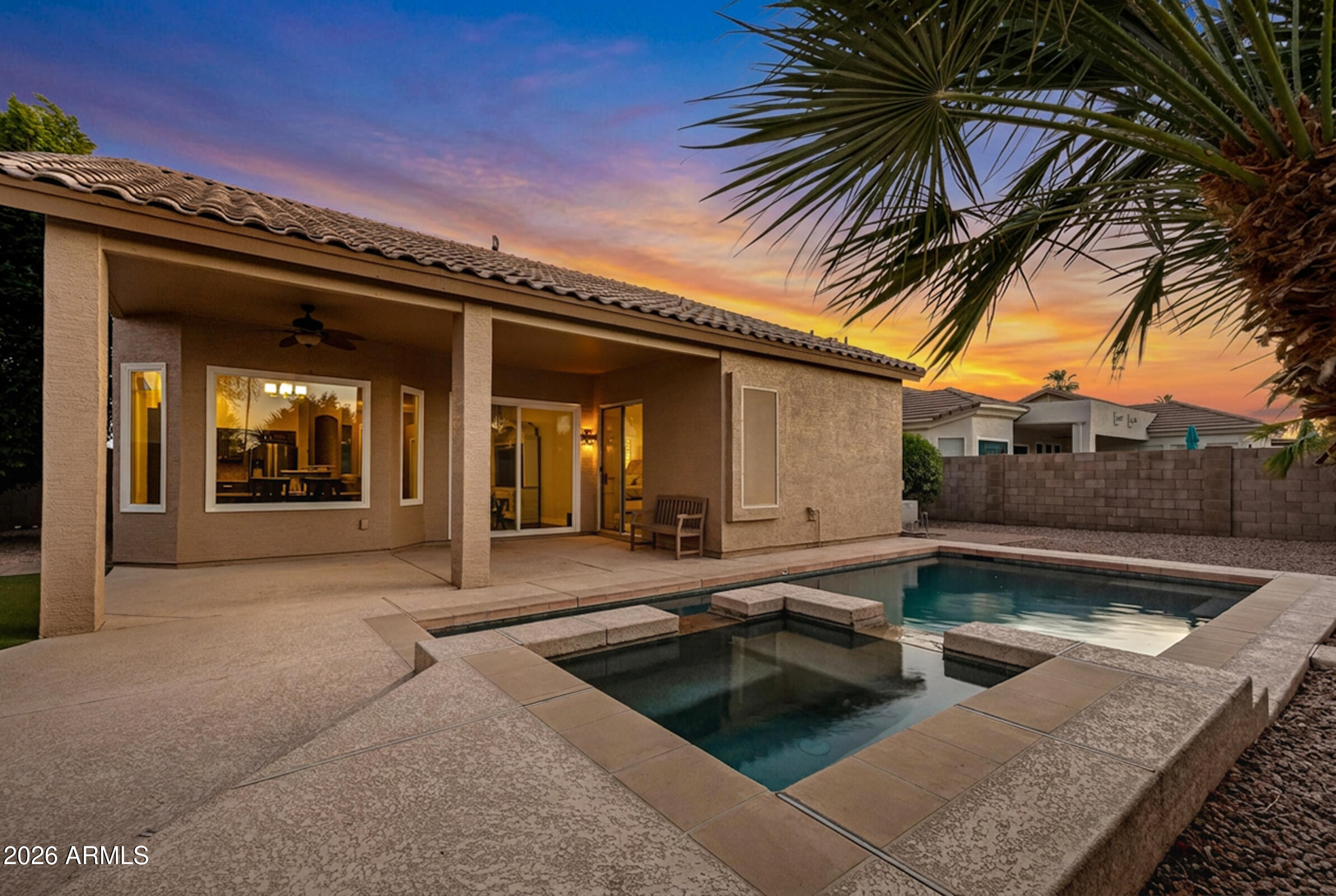 700 W CHERRYWOOD Drive