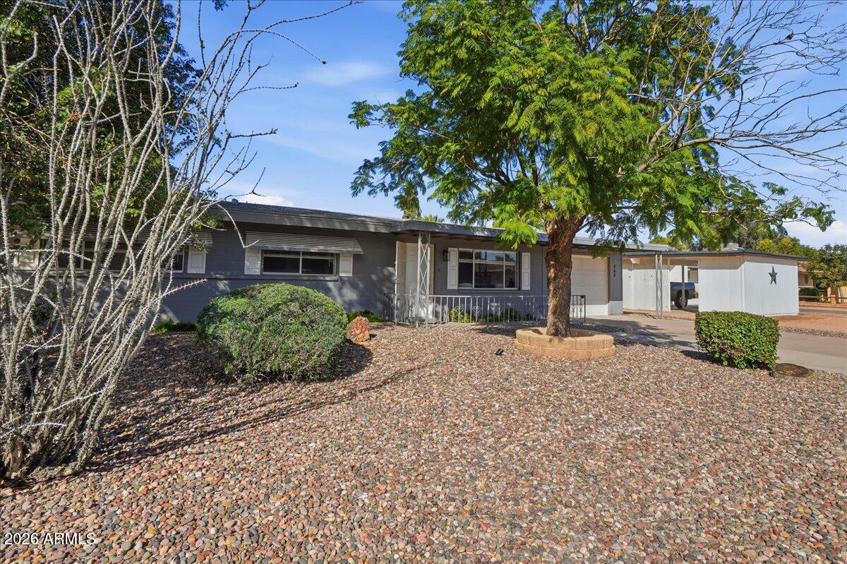 848 S SARANAC Avenue