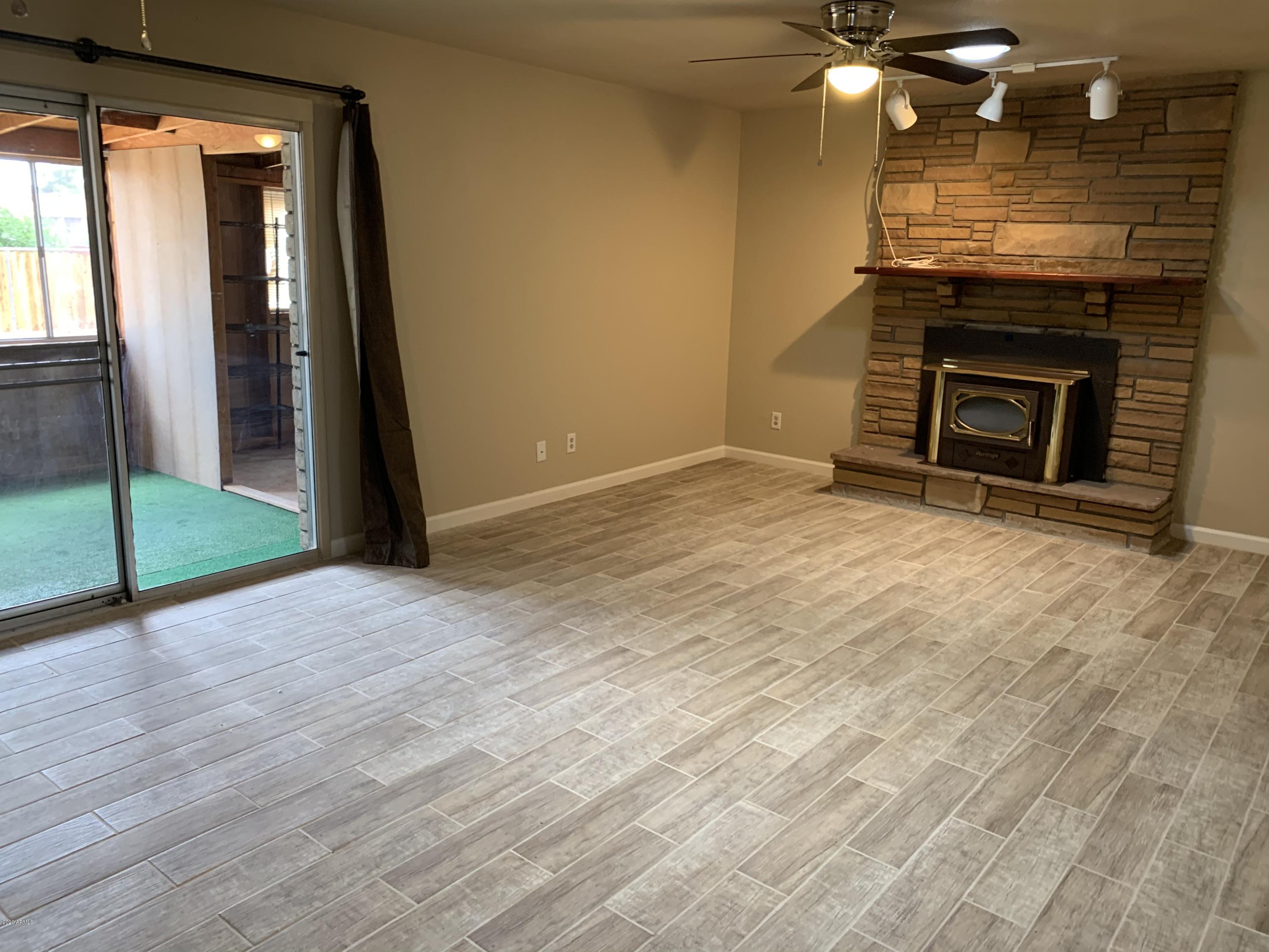 VISTA VILLAGE UNIT 3 - Residential Lease