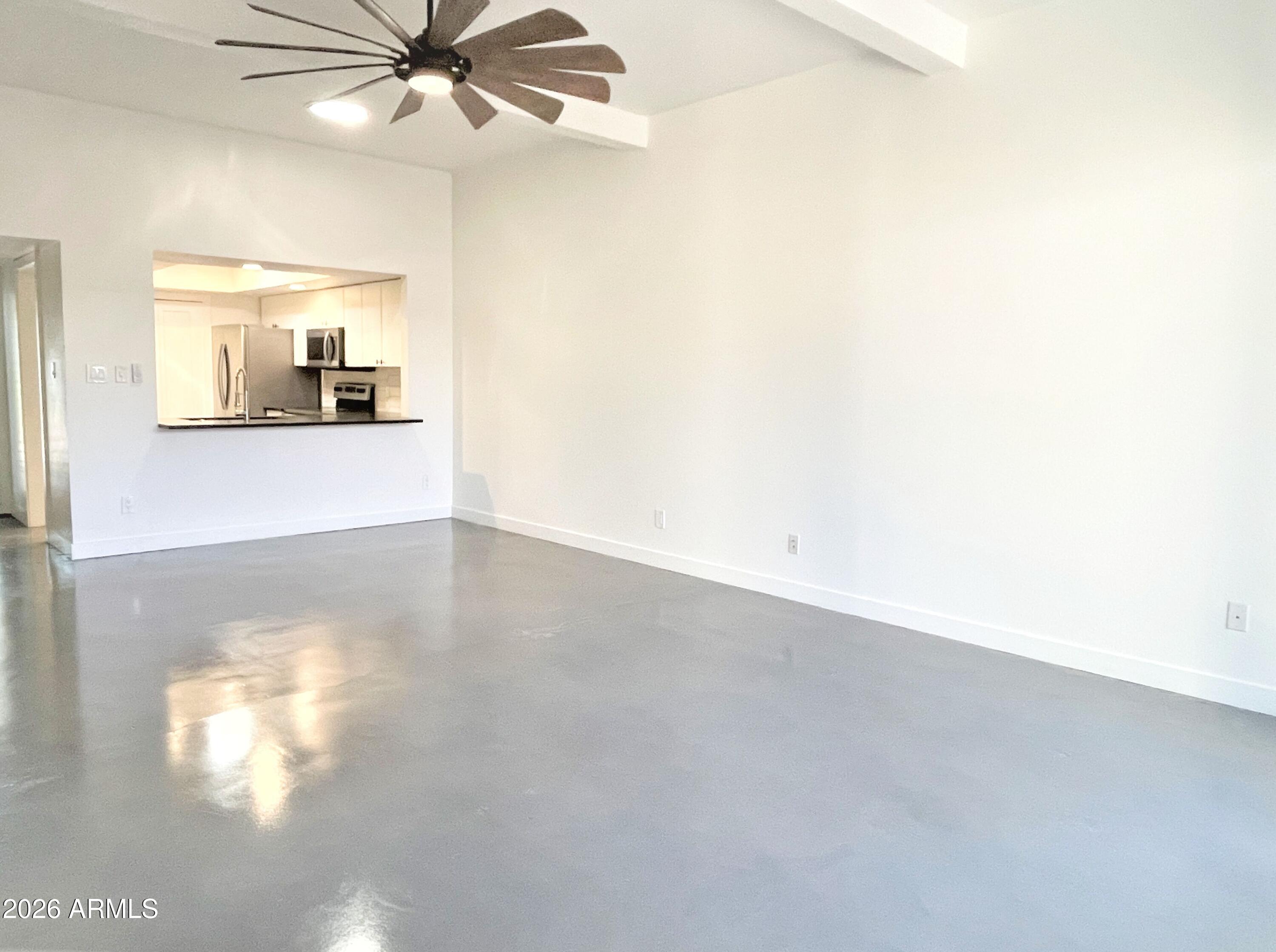 8 W Griswold Road