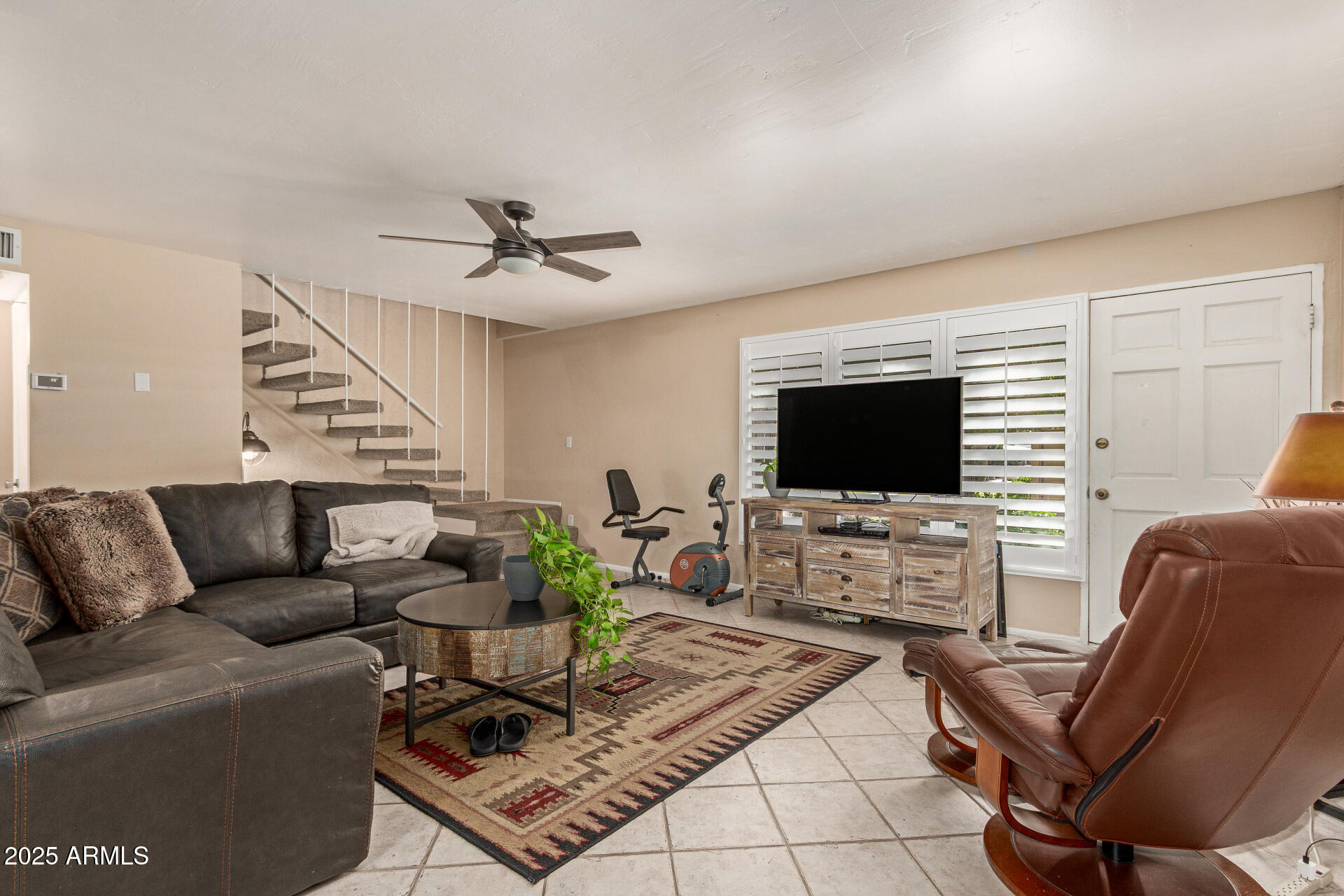 1320 E BETHANY HOME Road 54