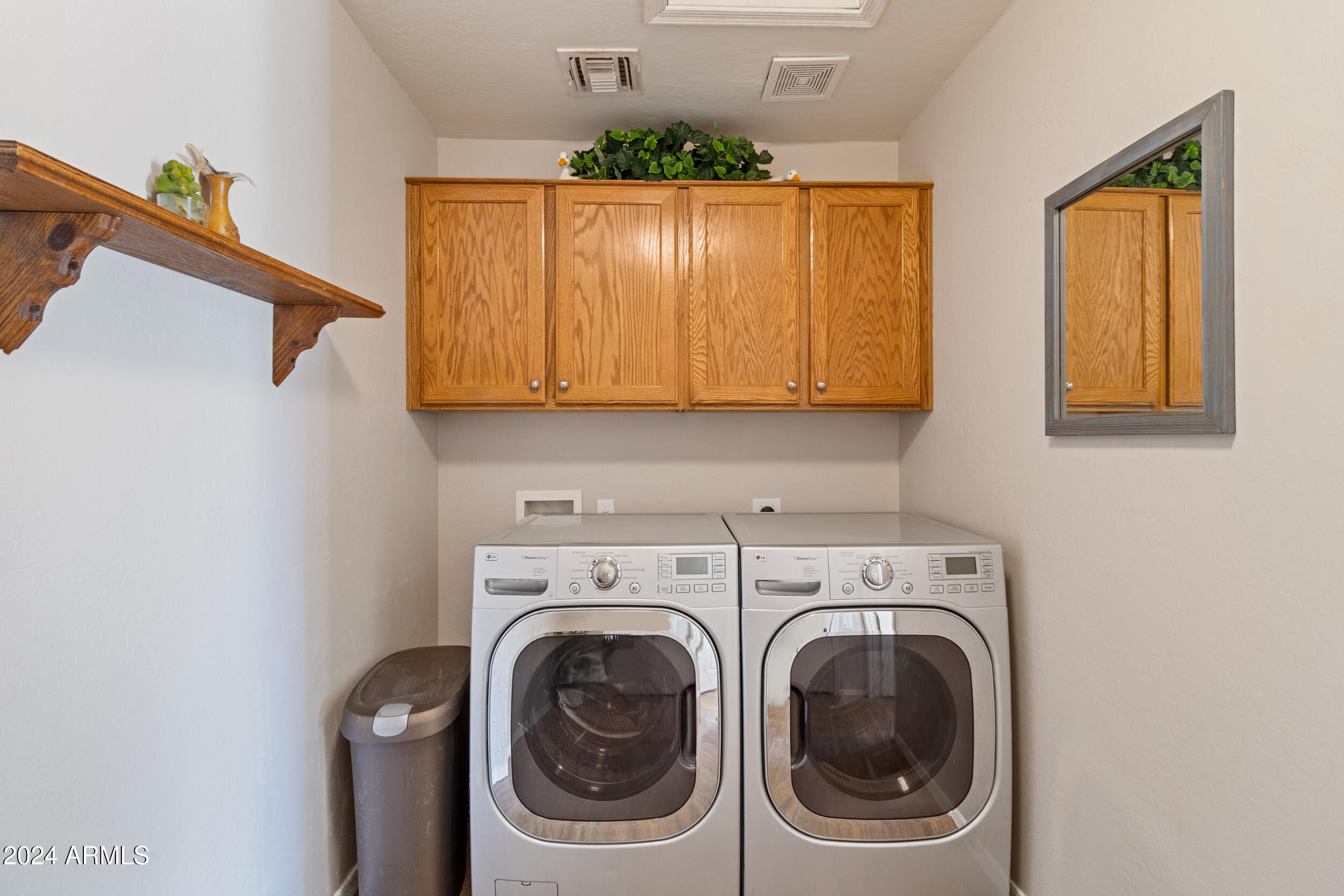 Buckeye, Arizona 85326, United States, 3 Bedrooms Bedrooms, ,2 BathroomsBathrooms,Residential,Pending,34413