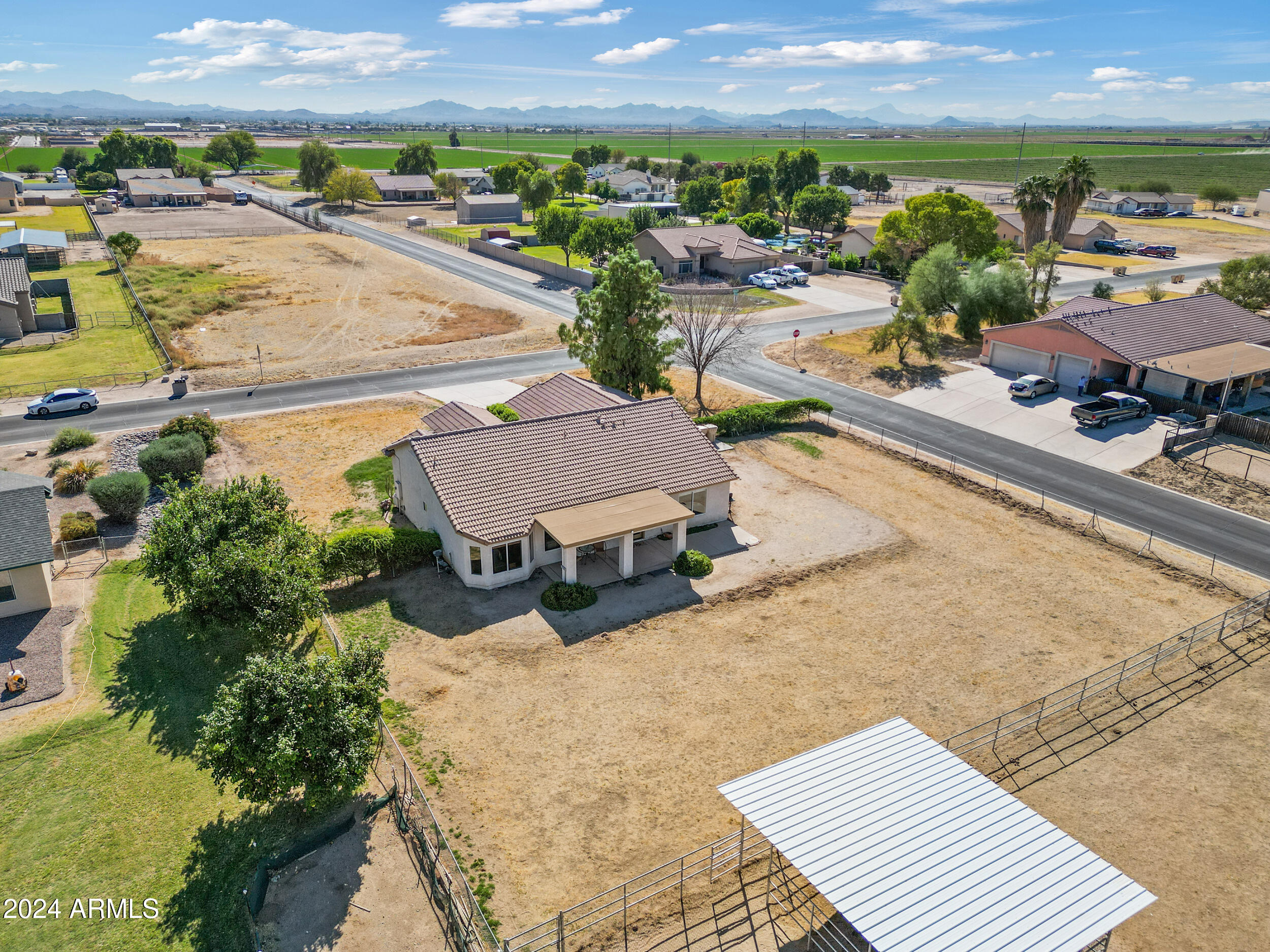 Buckeye, Arizona 85326, United States, 3 Bedrooms Bedrooms, ,2 BathroomsBathrooms,Residential,Pending,34413