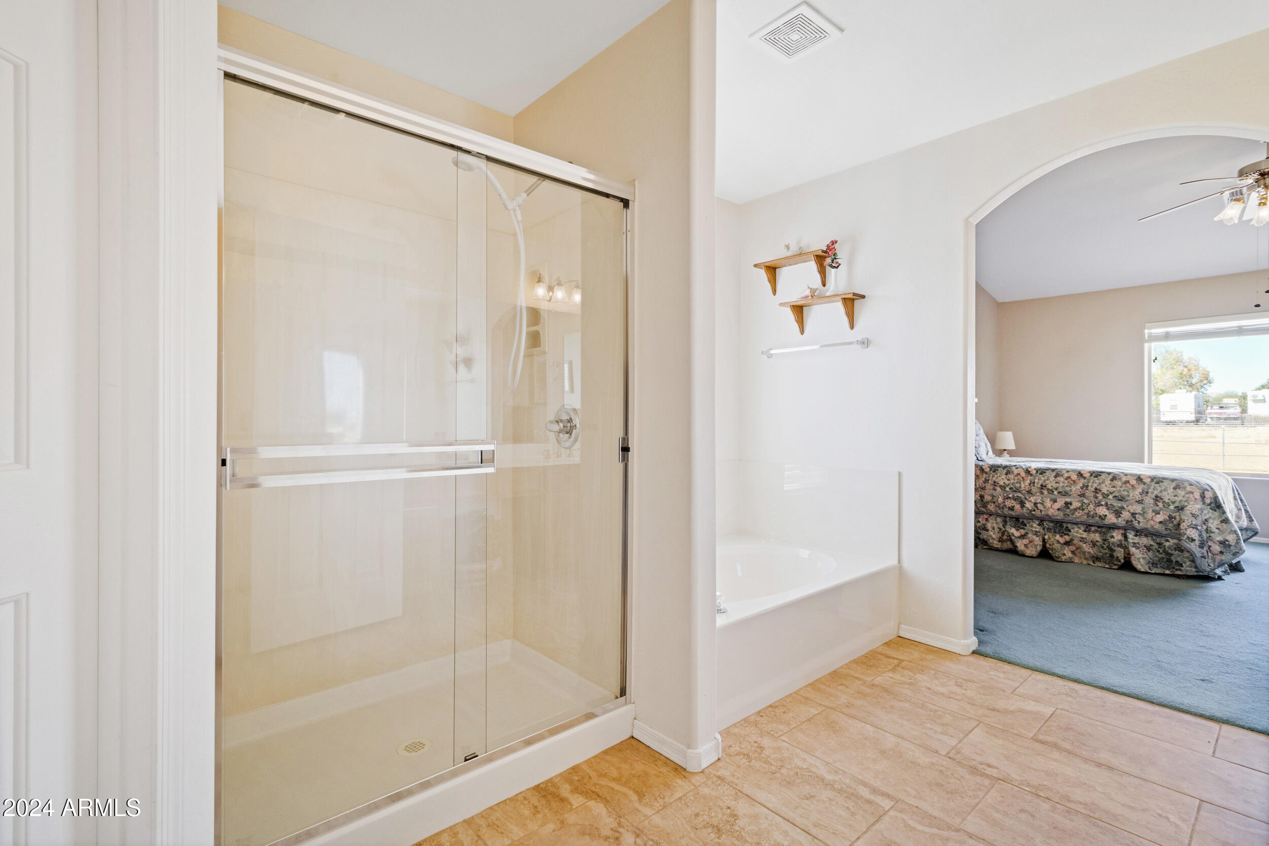 Buckeye, Arizona 85326, United States, 3 Bedrooms Bedrooms, ,2 BathroomsBathrooms,Residential,Pending,34413