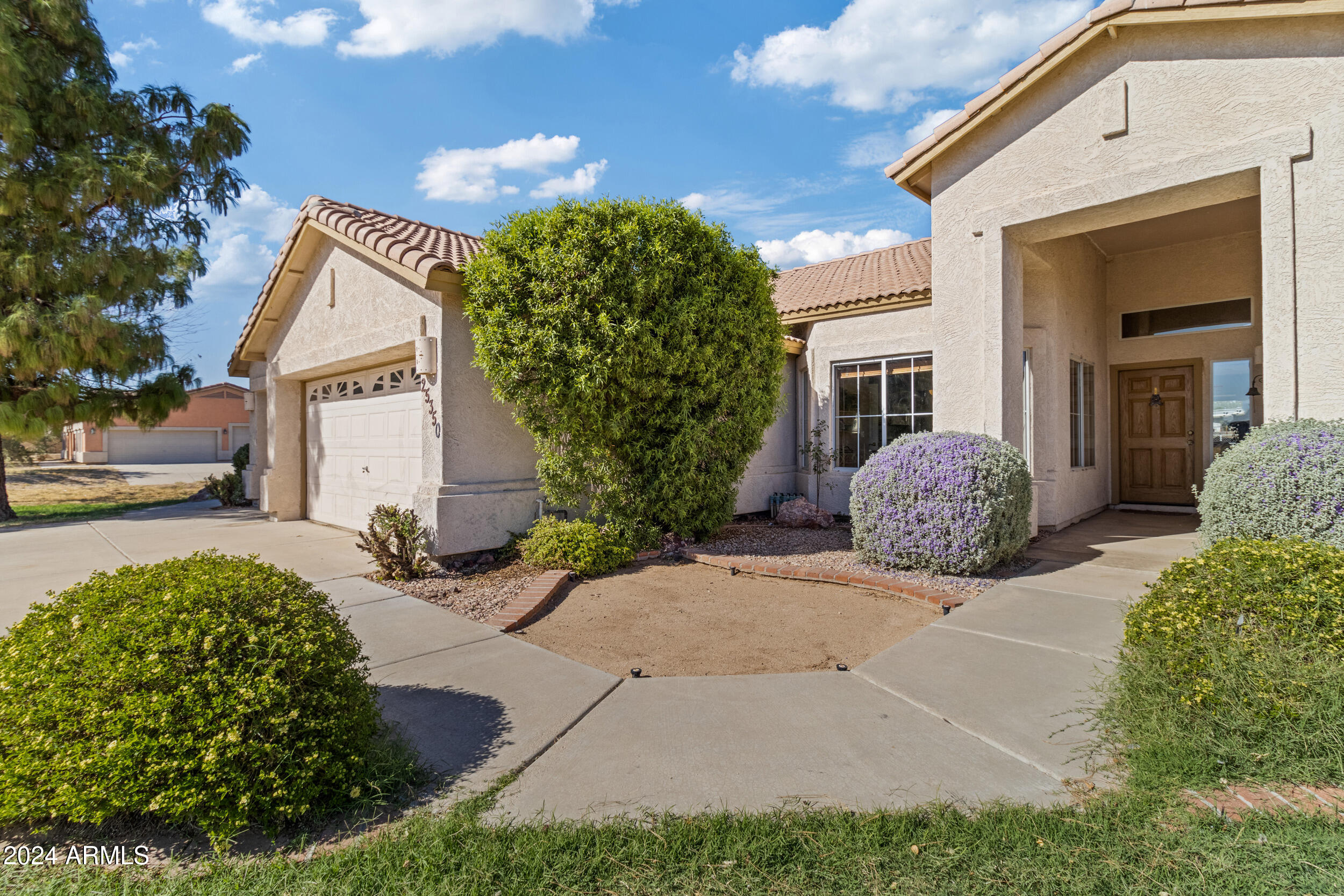 Buckeye, Arizona 85326, United States, 3 Bedrooms Bedrooms, ,2 BathroomsBathrooms,Residential,Pending,34413