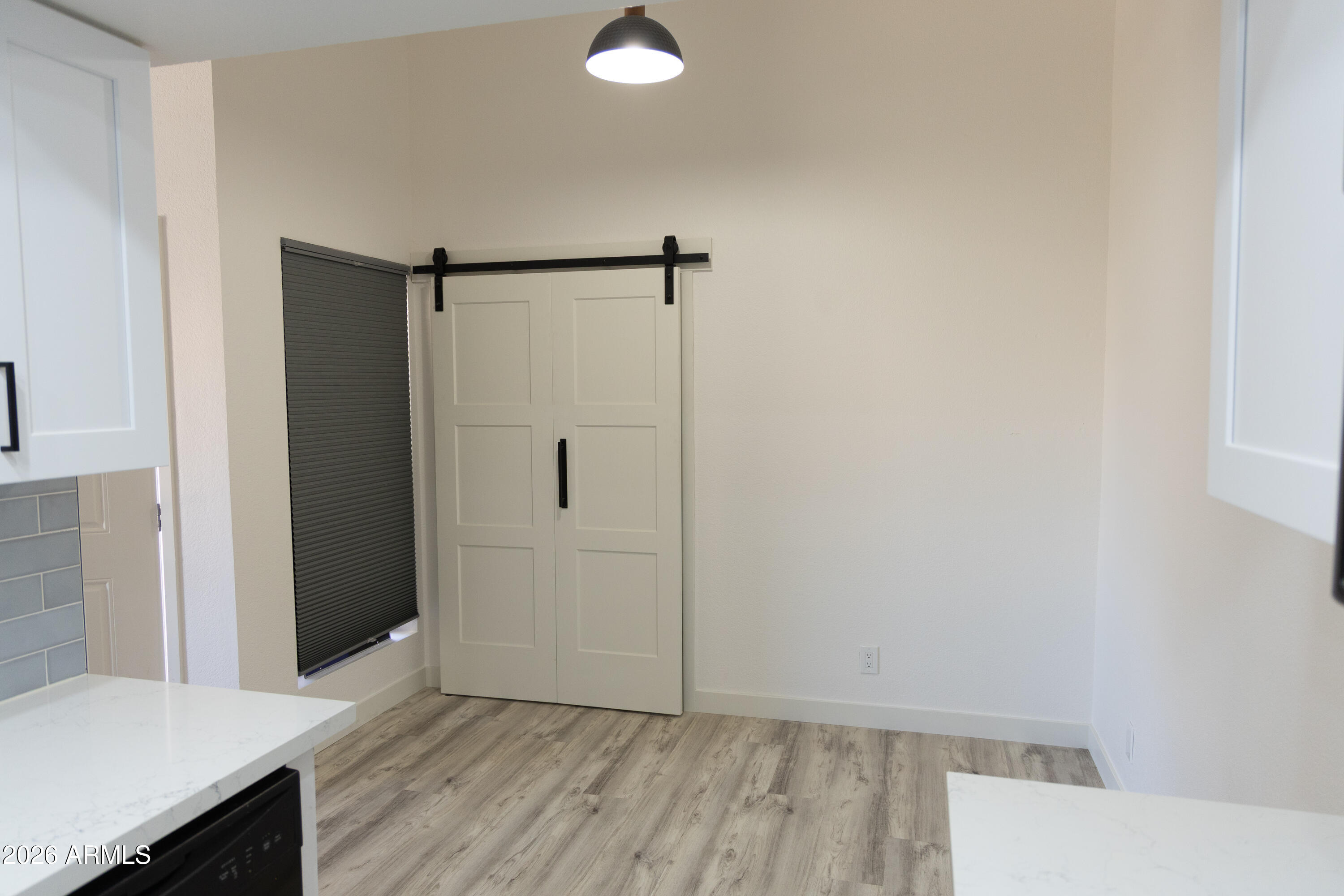 1976 N LEMON TREE Lane 25