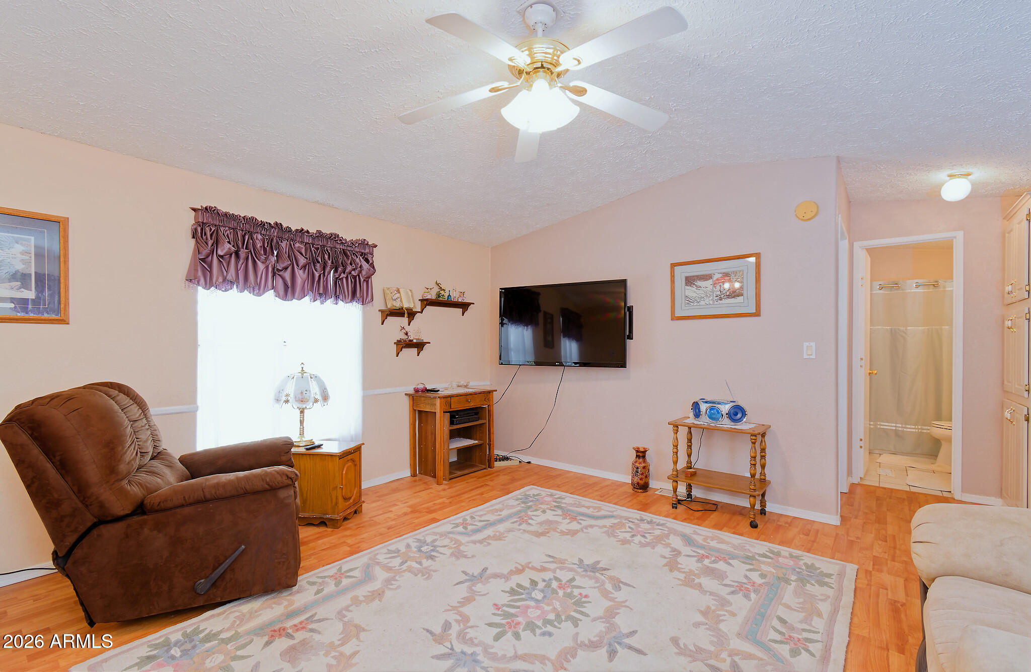 490 N MOON MOUNTAIN Avenue 6