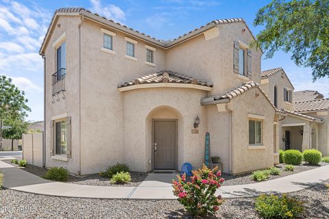 26712 N BABBLING BROOK Drive Phoenix AZ 85083