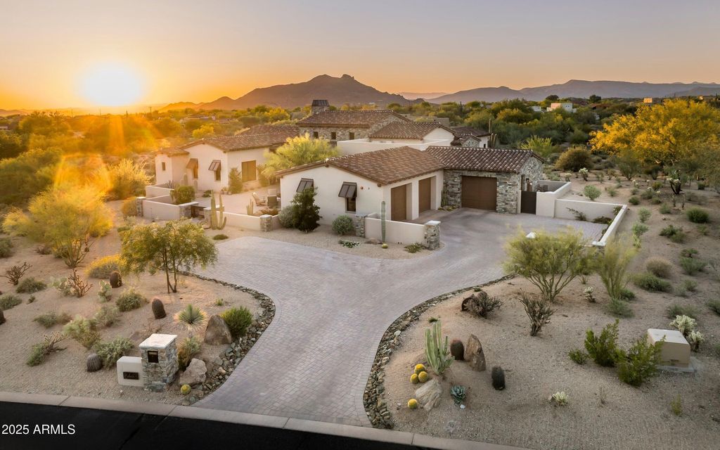Photo of 8448 E Homestead Circle, Scottsdale, AZ 85266 (MLS # 6941046)