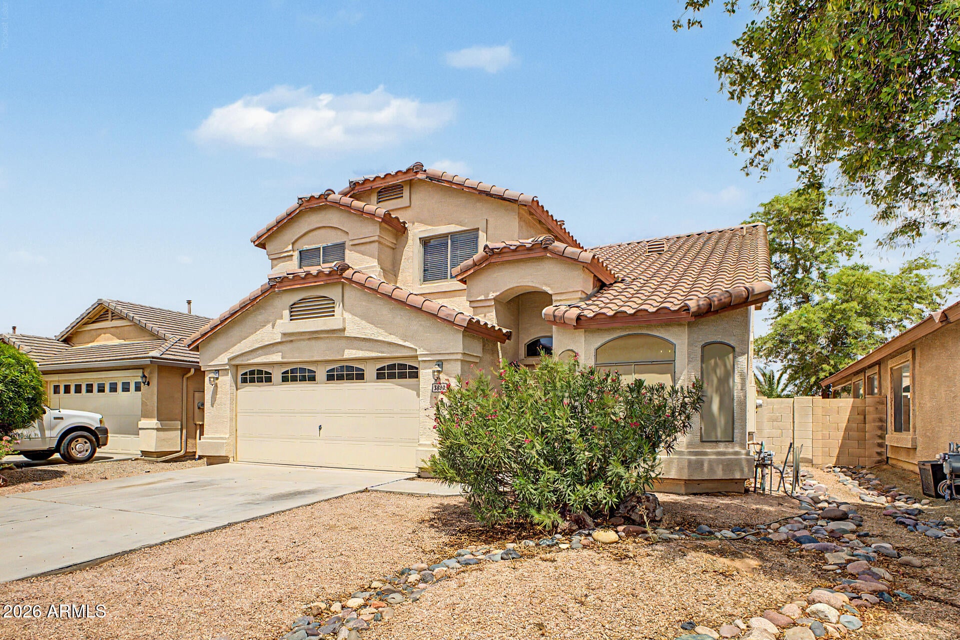 3868 E COPPER Road