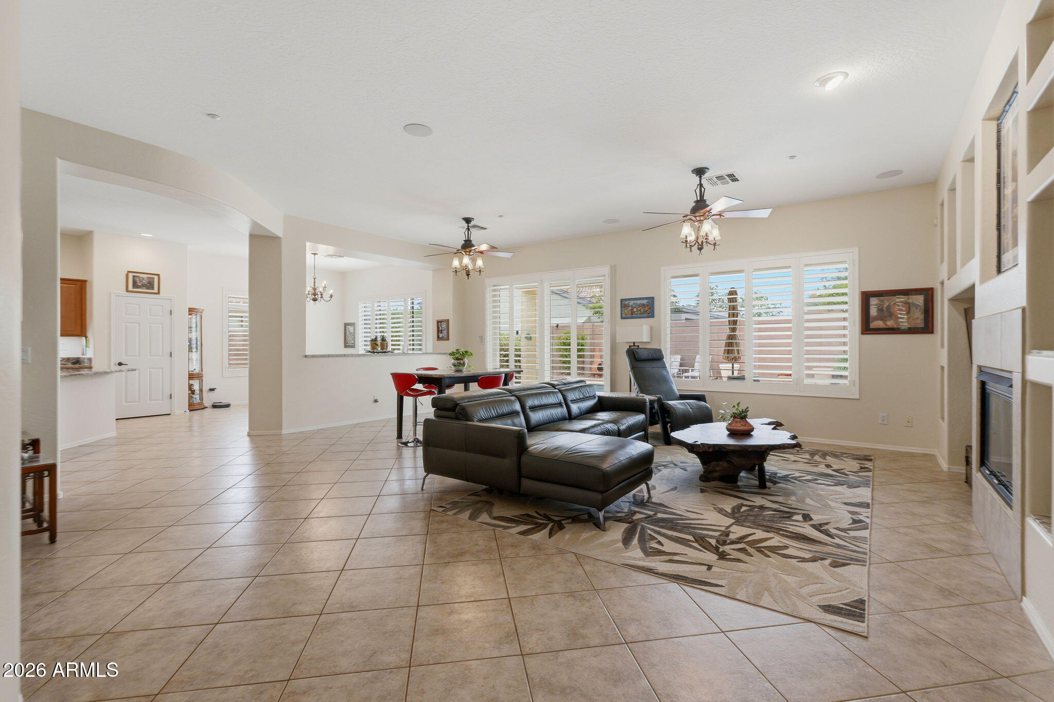 41812 N IRON HORSE Court
