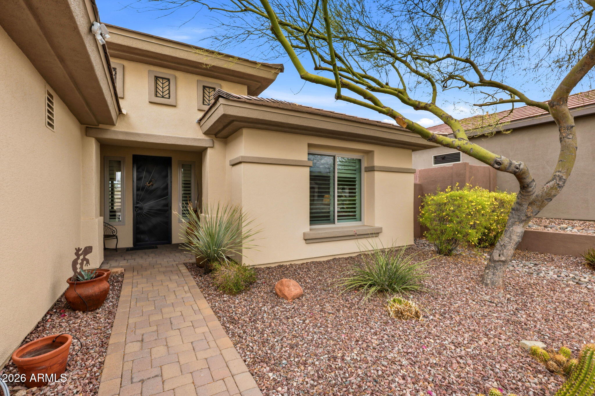 41812 N IRON HORSE Court