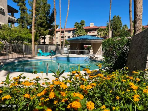 Photo of 5132 N 31st Way #123, Phoenix, AZ 85016 (MLS # 6840483)