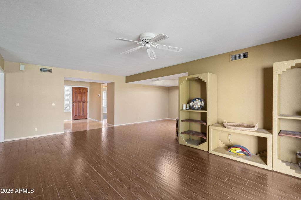 Photo of 19224 N 93rd Avenue, Peoria, AZ 85382 (MLS # 6975717)