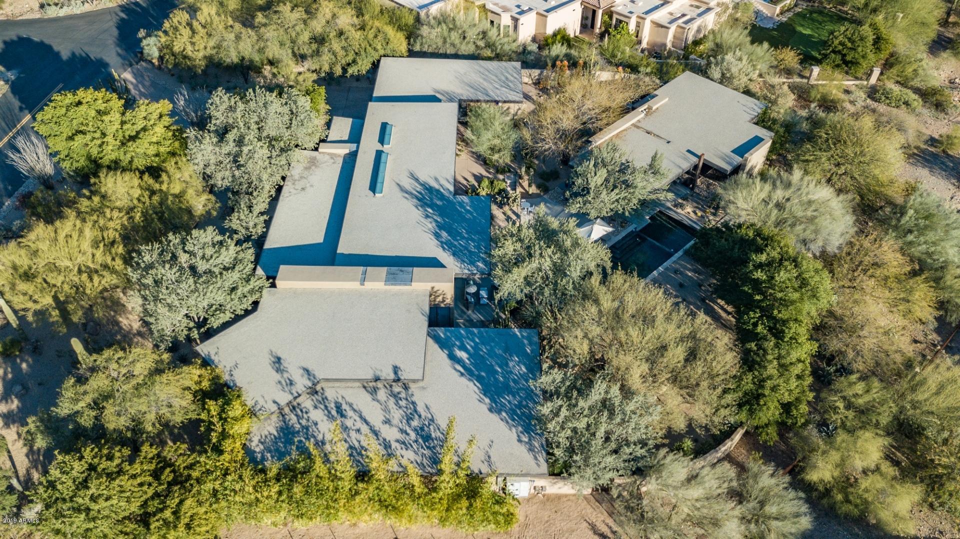 PARADISE HIGHLANDS - Residential