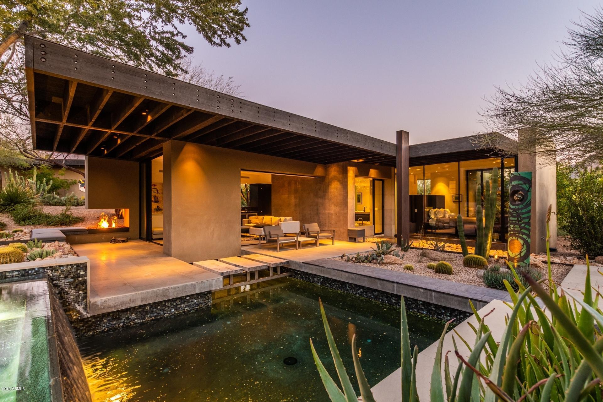 PARADISE HIGHLANDS - Residential