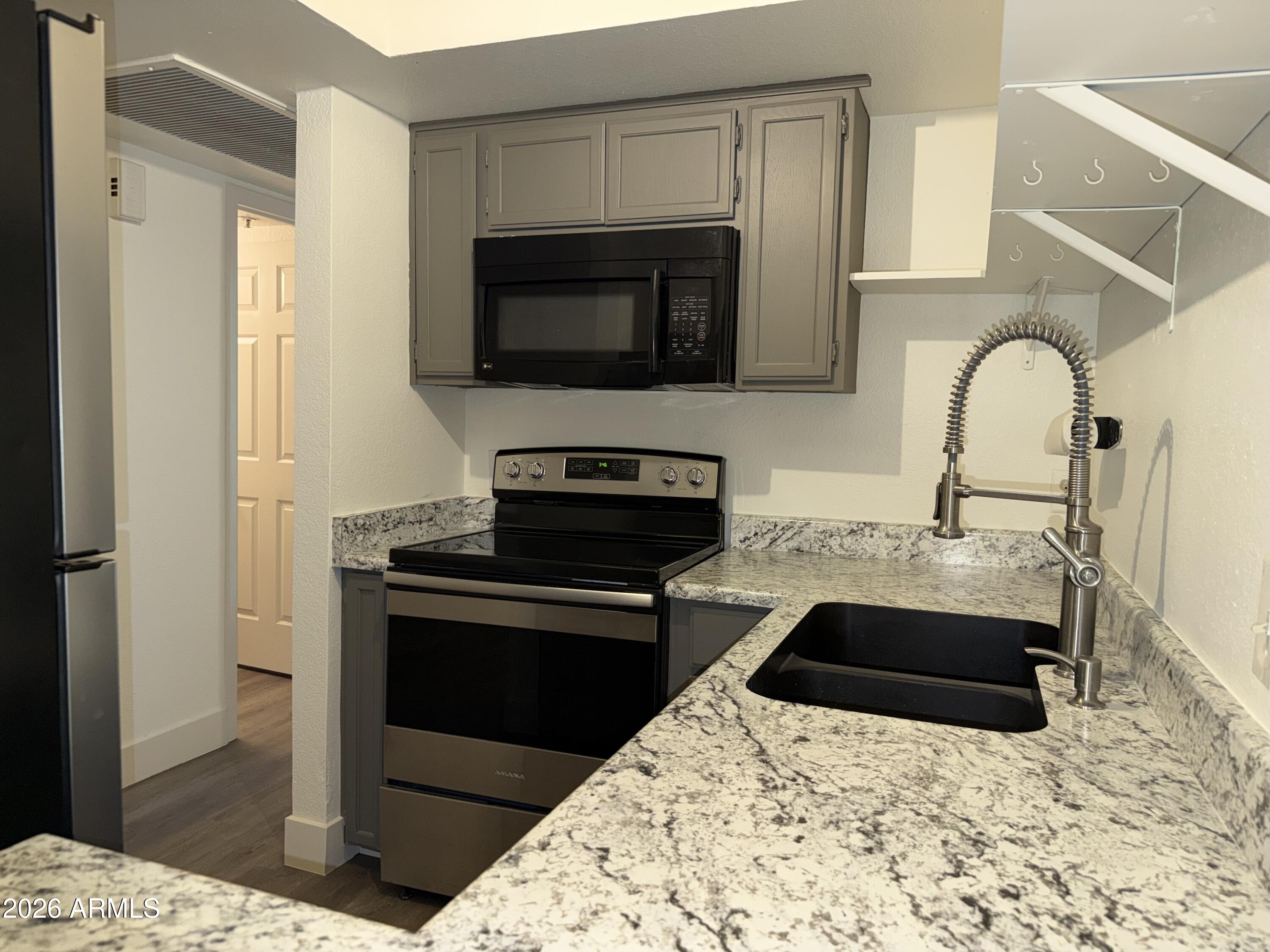 17 E Ruth Avenue 305