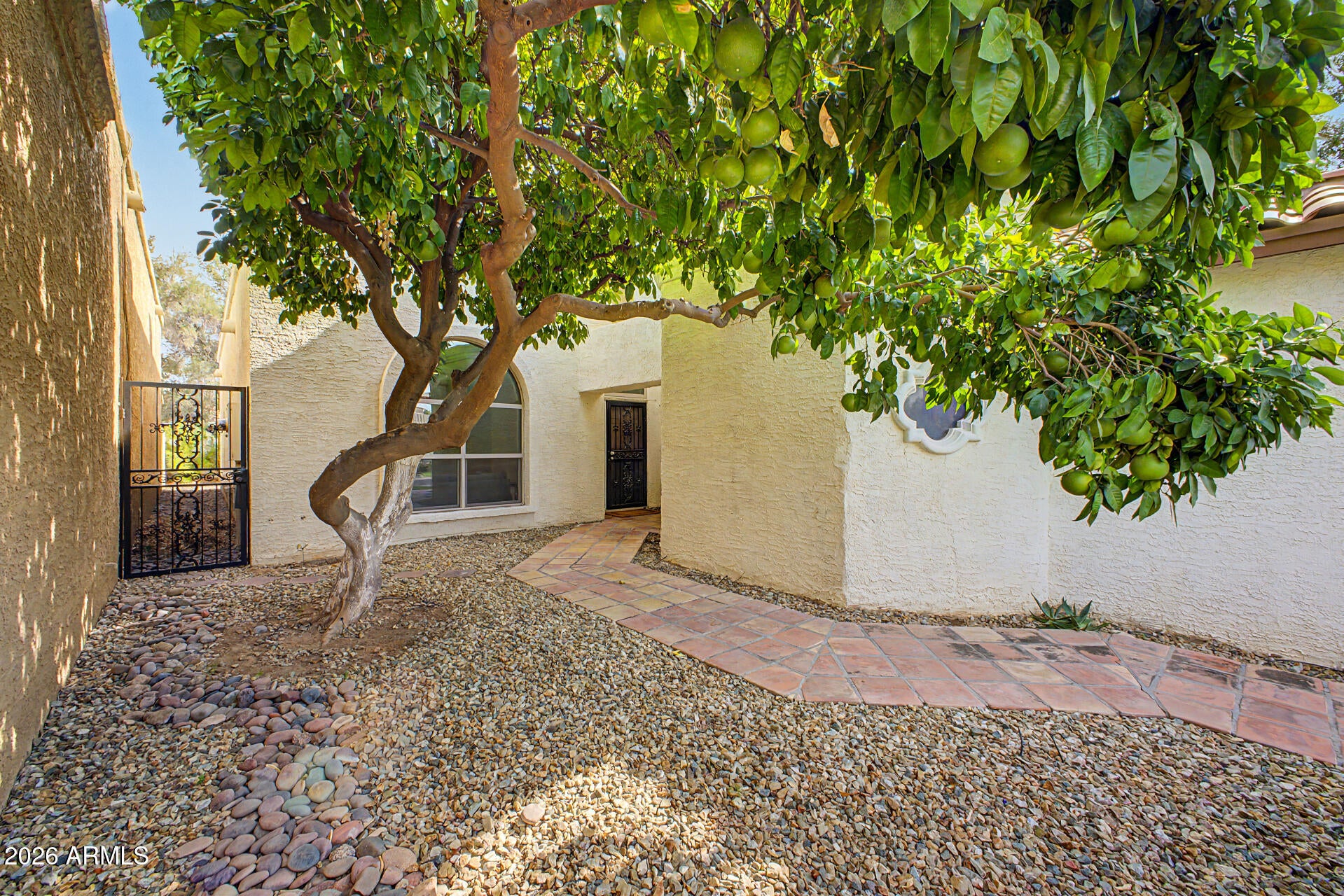 10593 E FANFOL Lane