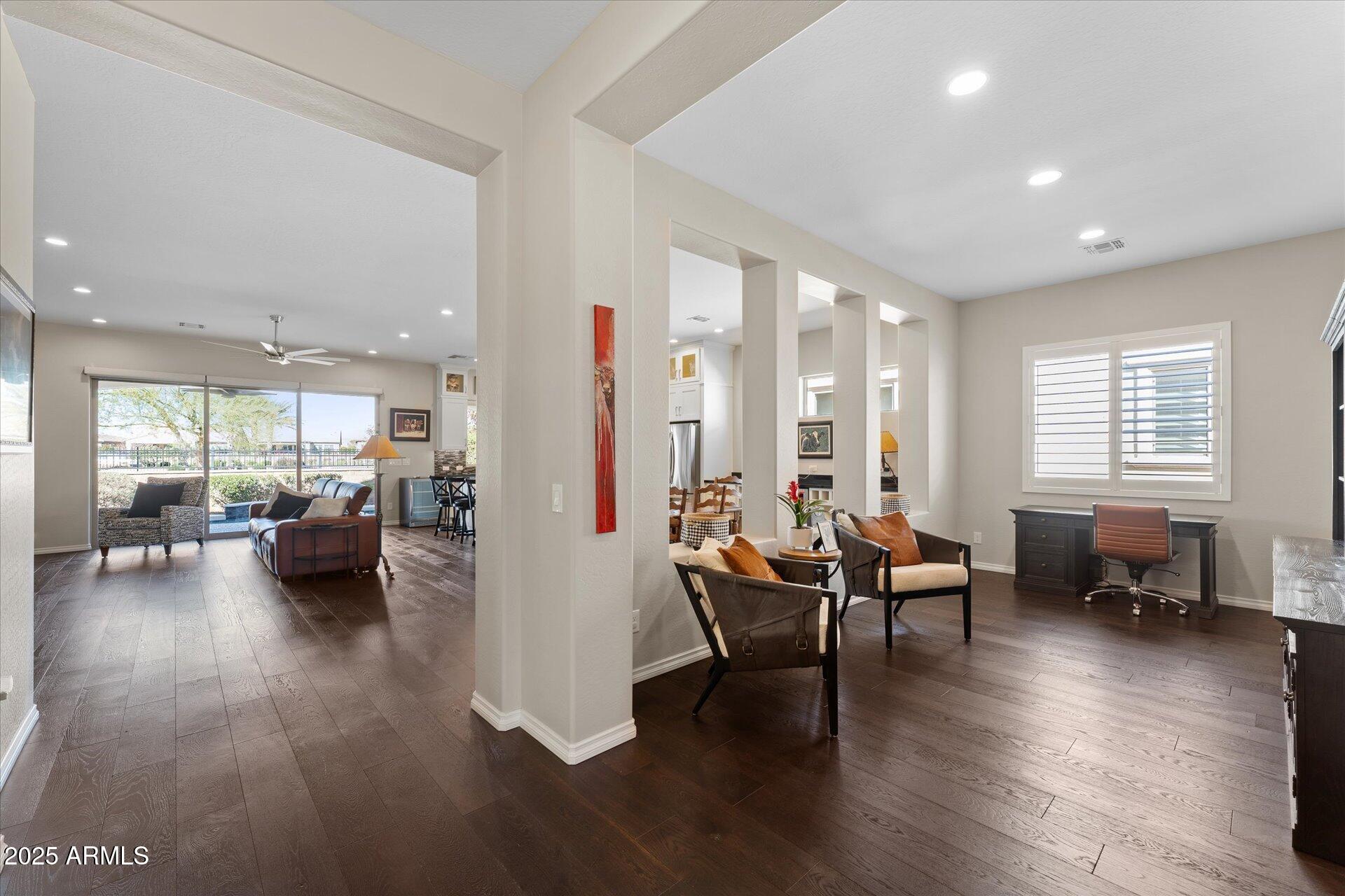122 E ORANGE BLOSSOM Path