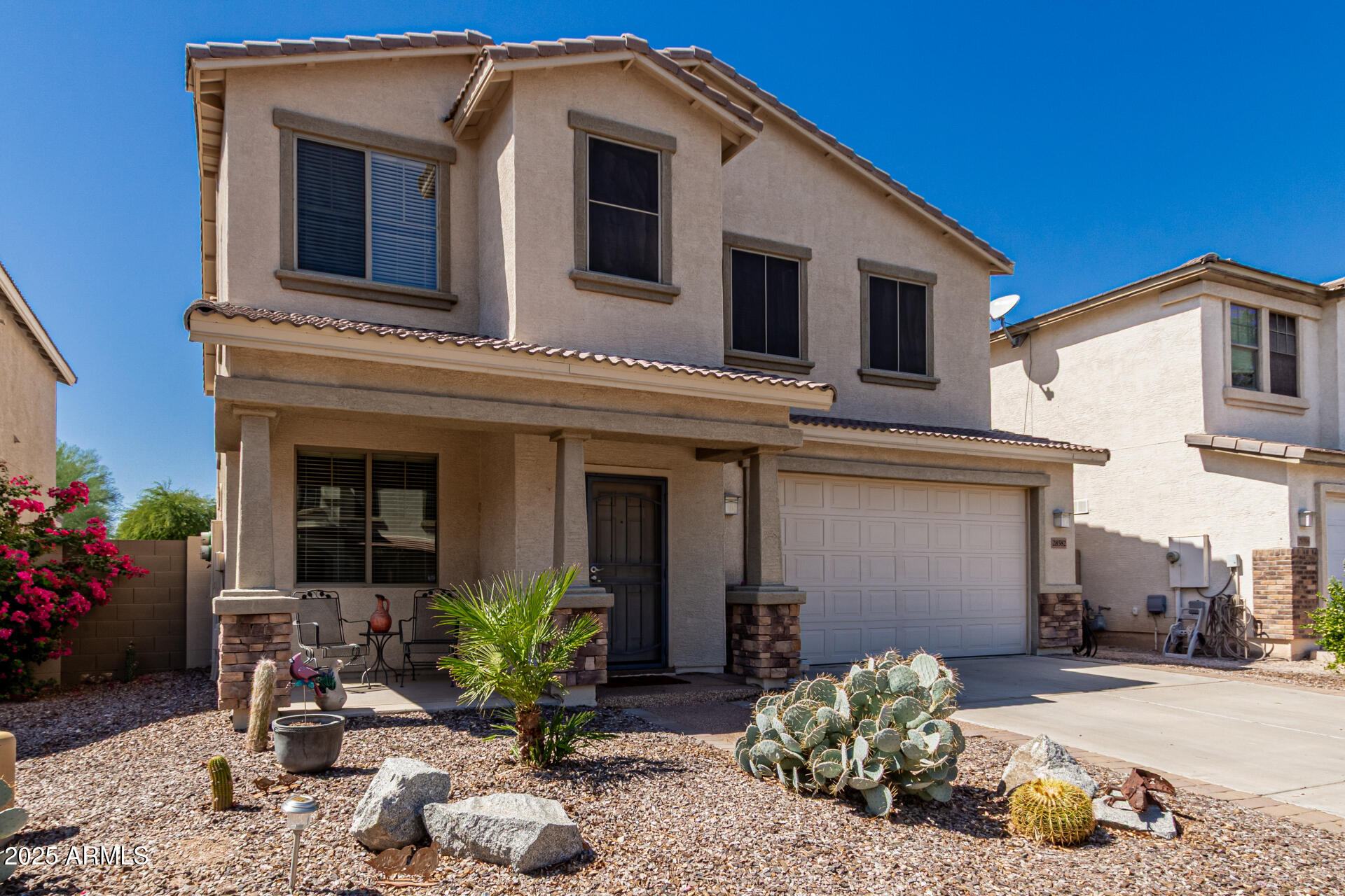 28582 N SUNSET Drive