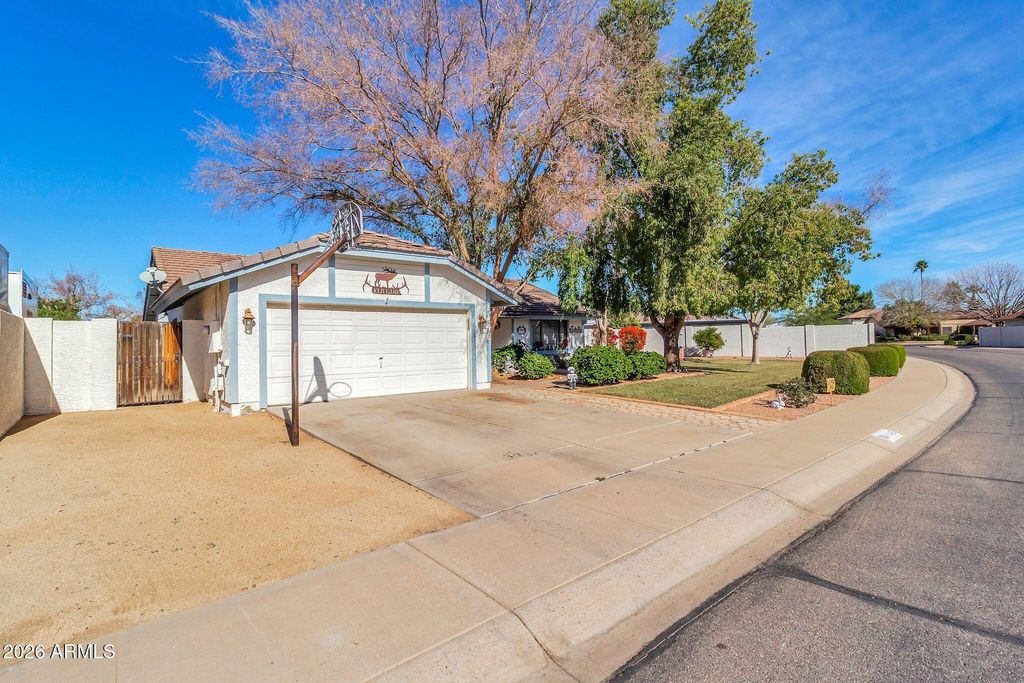 Photo of 1146 E Dublin Street, Chandler, AZ 85225 (MLS # 6971596)