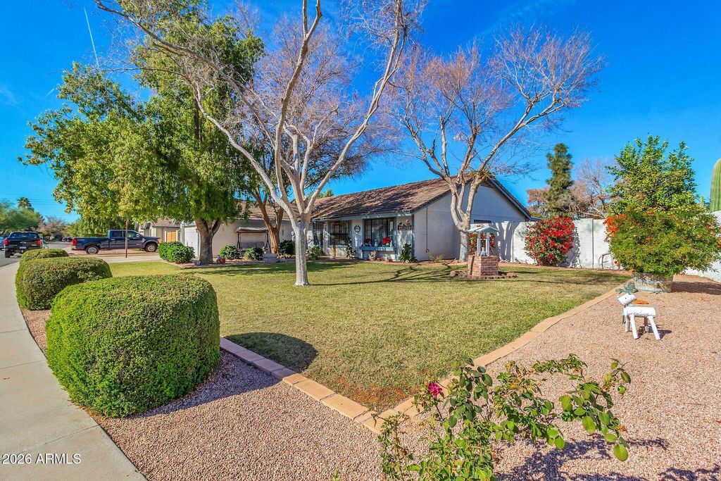 Photo of 1146 E Dublin Street, Chandler, AZ 85225 (MLS # 6971596)