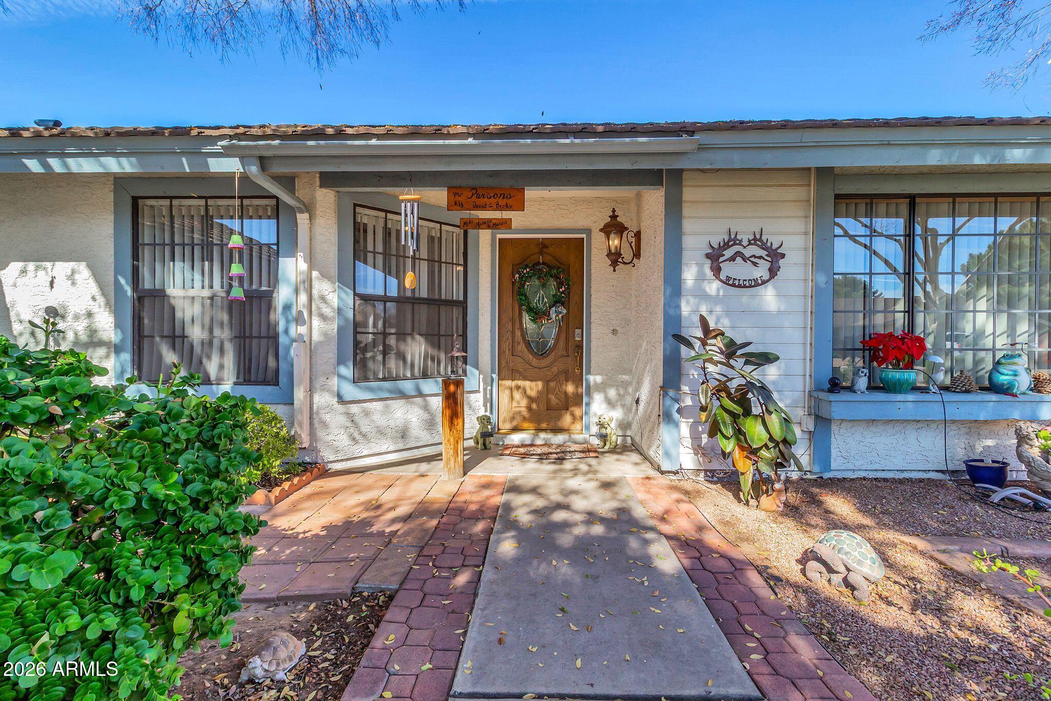 1146 E DUBLIN Street