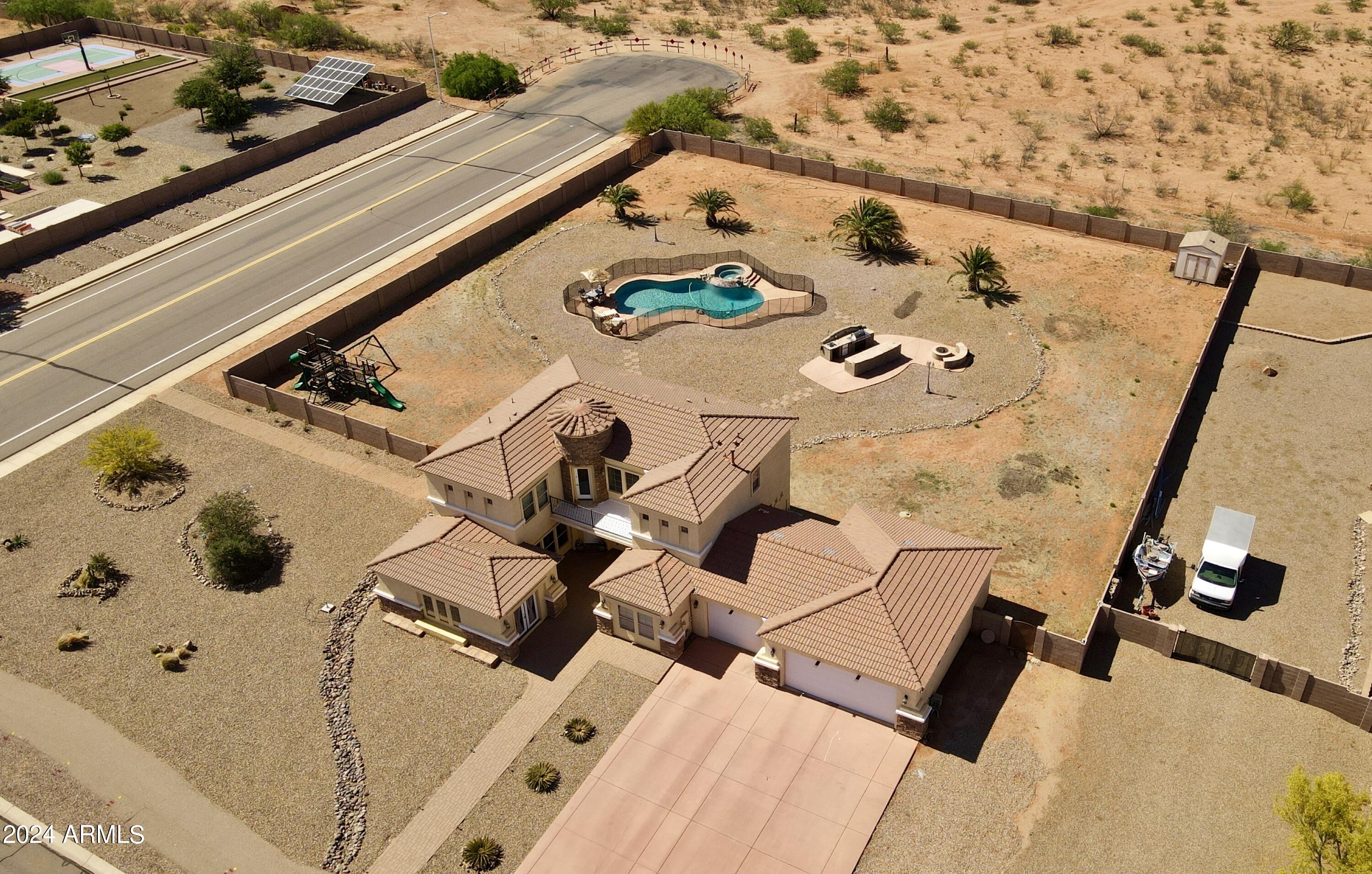 CASAS GRANDE - Residential
