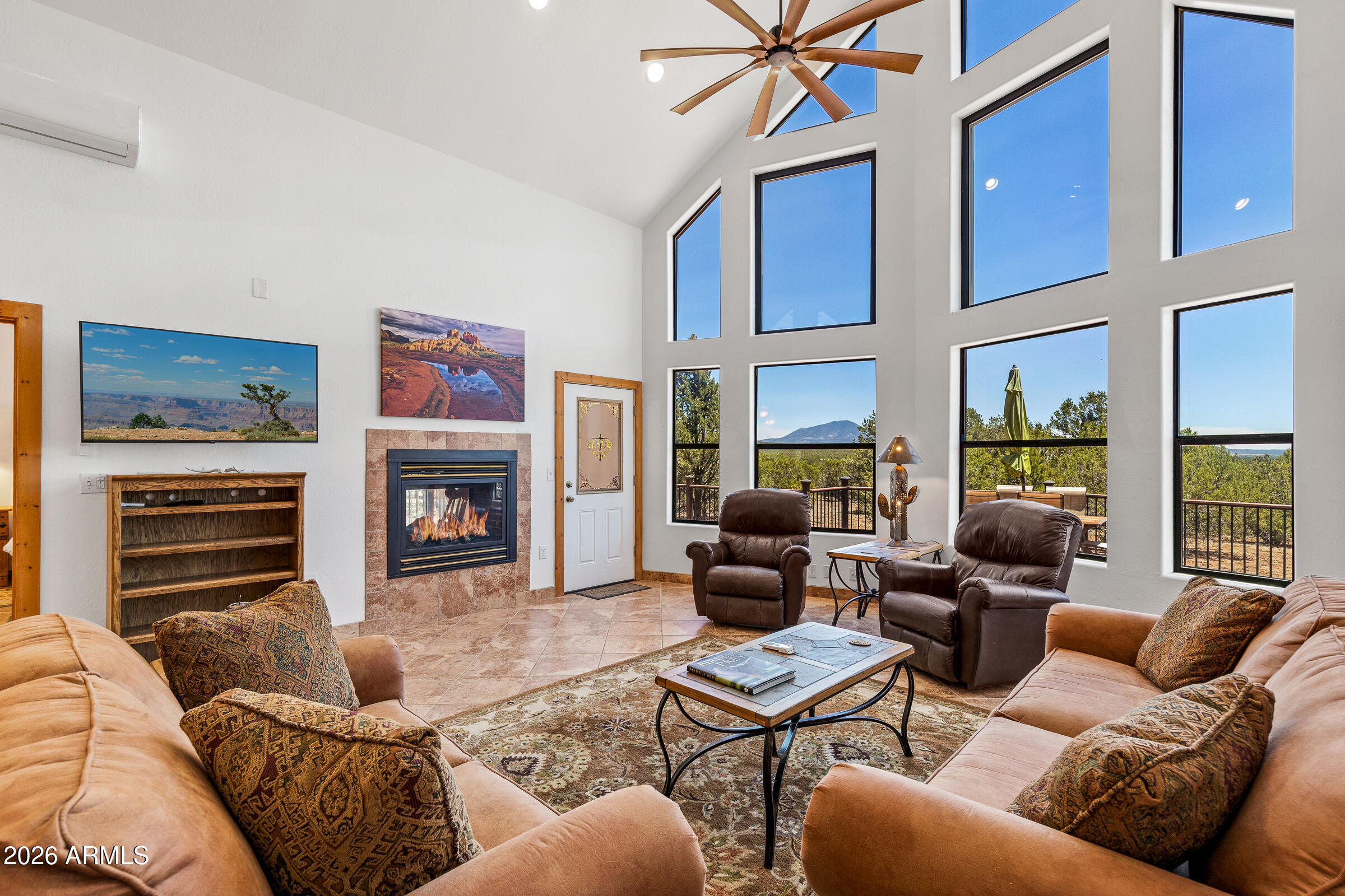 1318 E Chaparral Lane