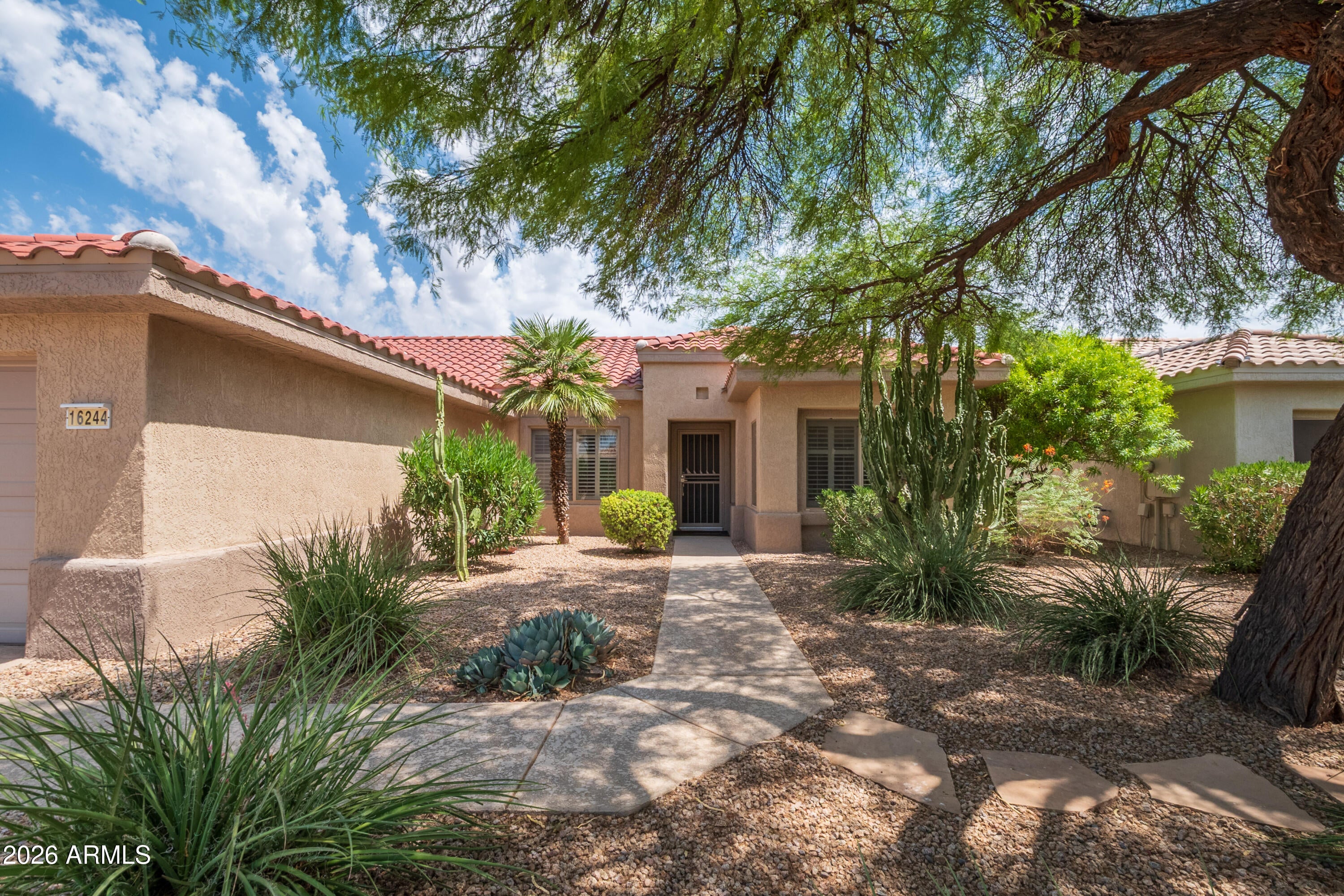 16244 W DESERT CANYON Drive