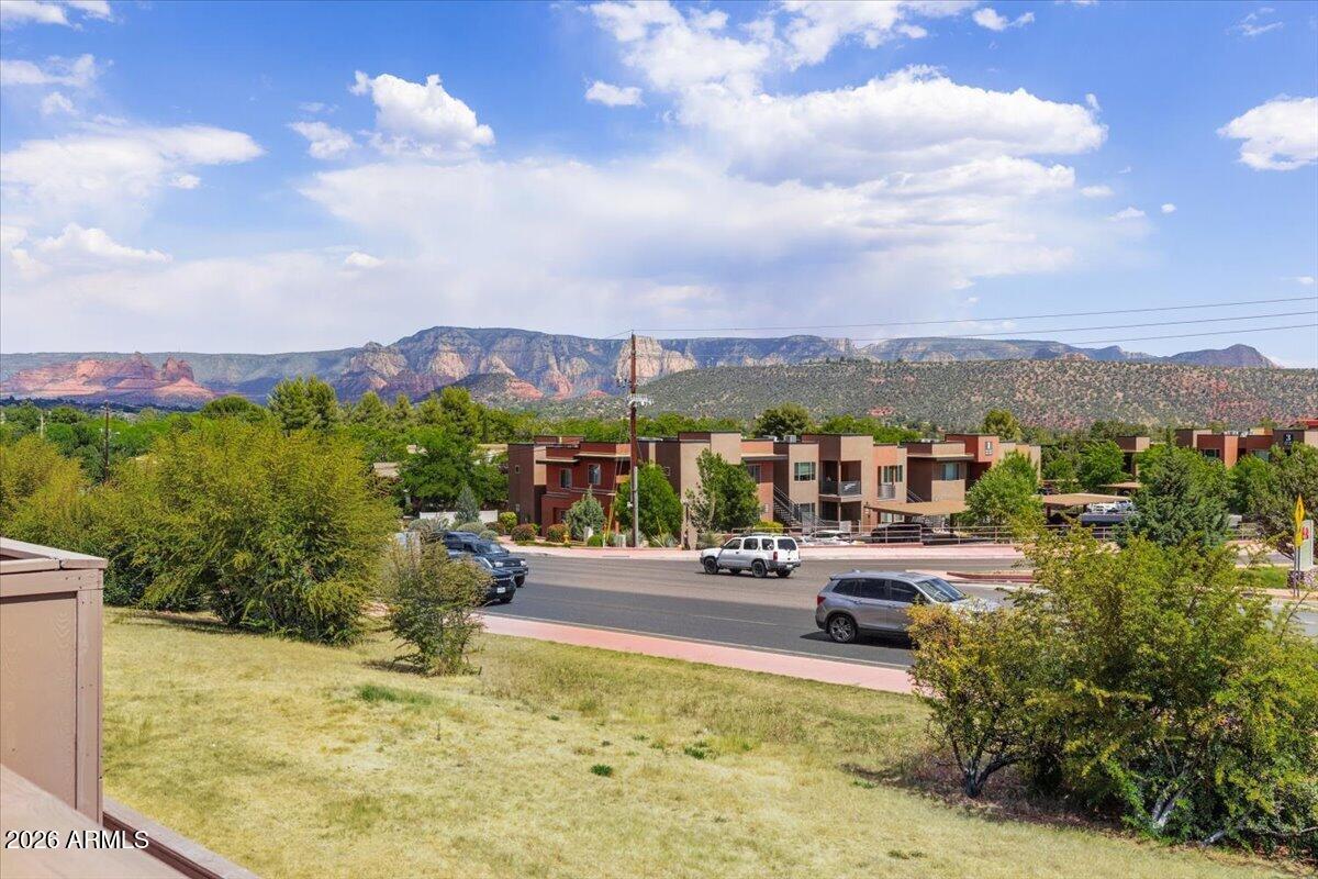 3340 W STATE ROUTE 89A -- 8
