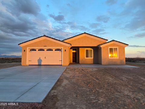 A home in Tonopah