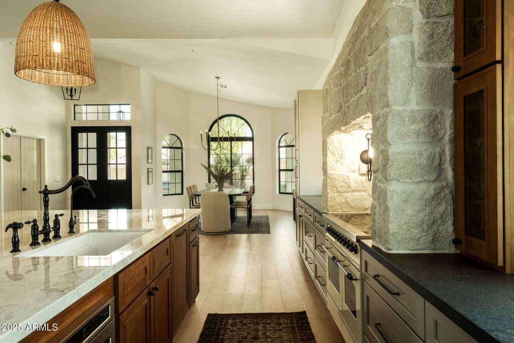 Photo of 8910 E Topeka Drive, Scottsdale, AZ 85255 (MLS # 6869454)