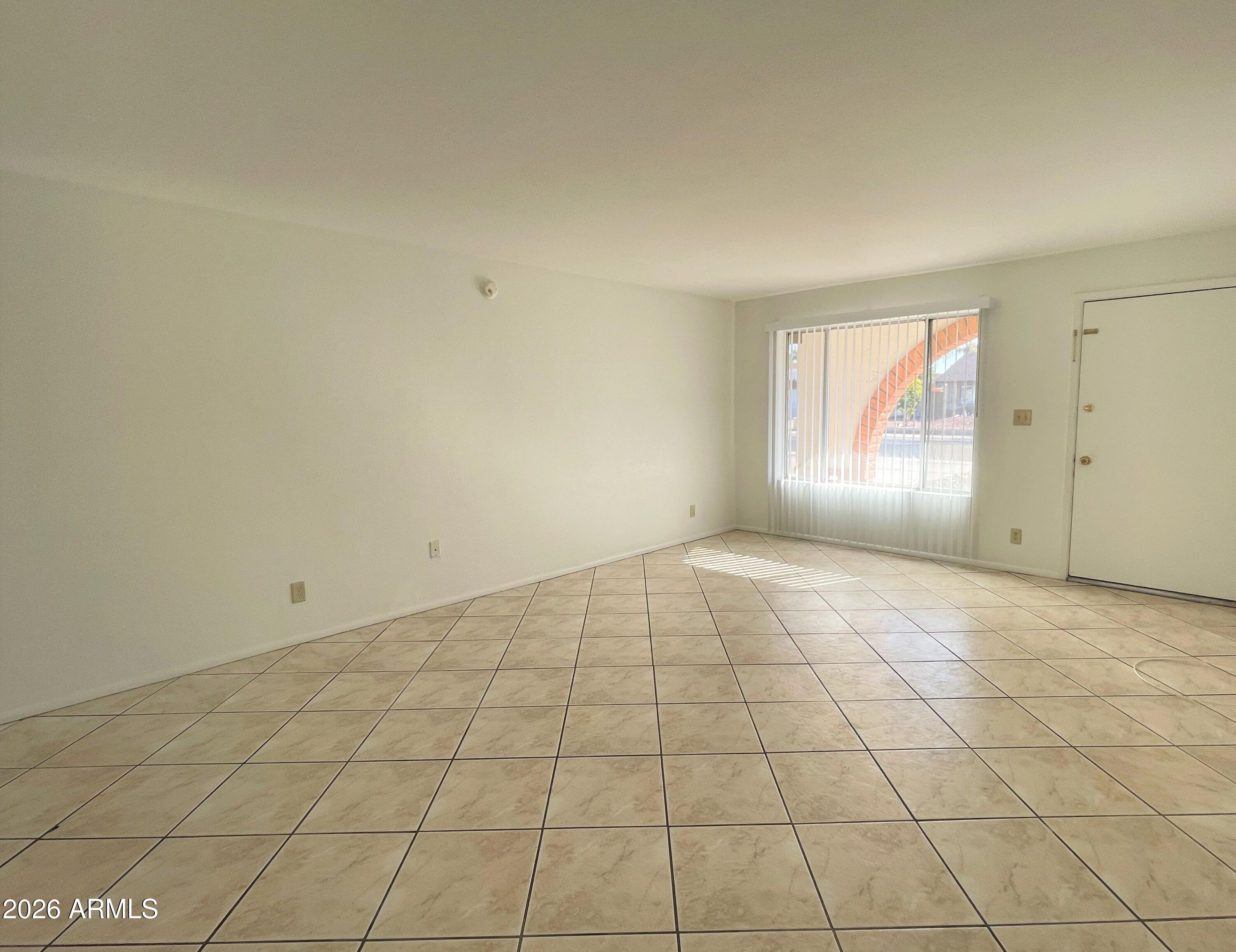 4746 W Aster Drive
