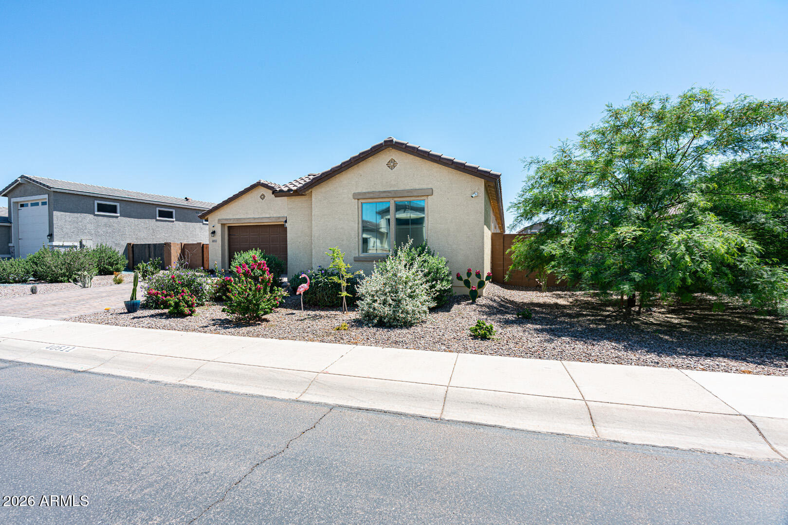 40511 W DESERT FAIRWAYS Drive