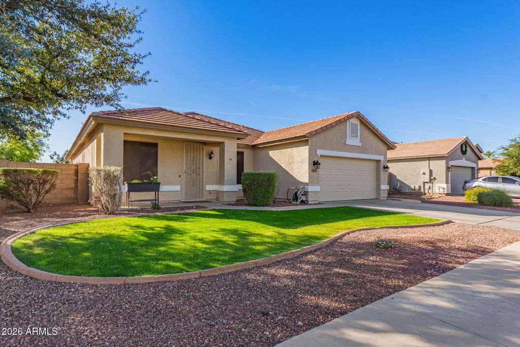 Photo of 13009 W Highland Avenue, Litchfield Park, AZ 85340 (MLS # 6970798)