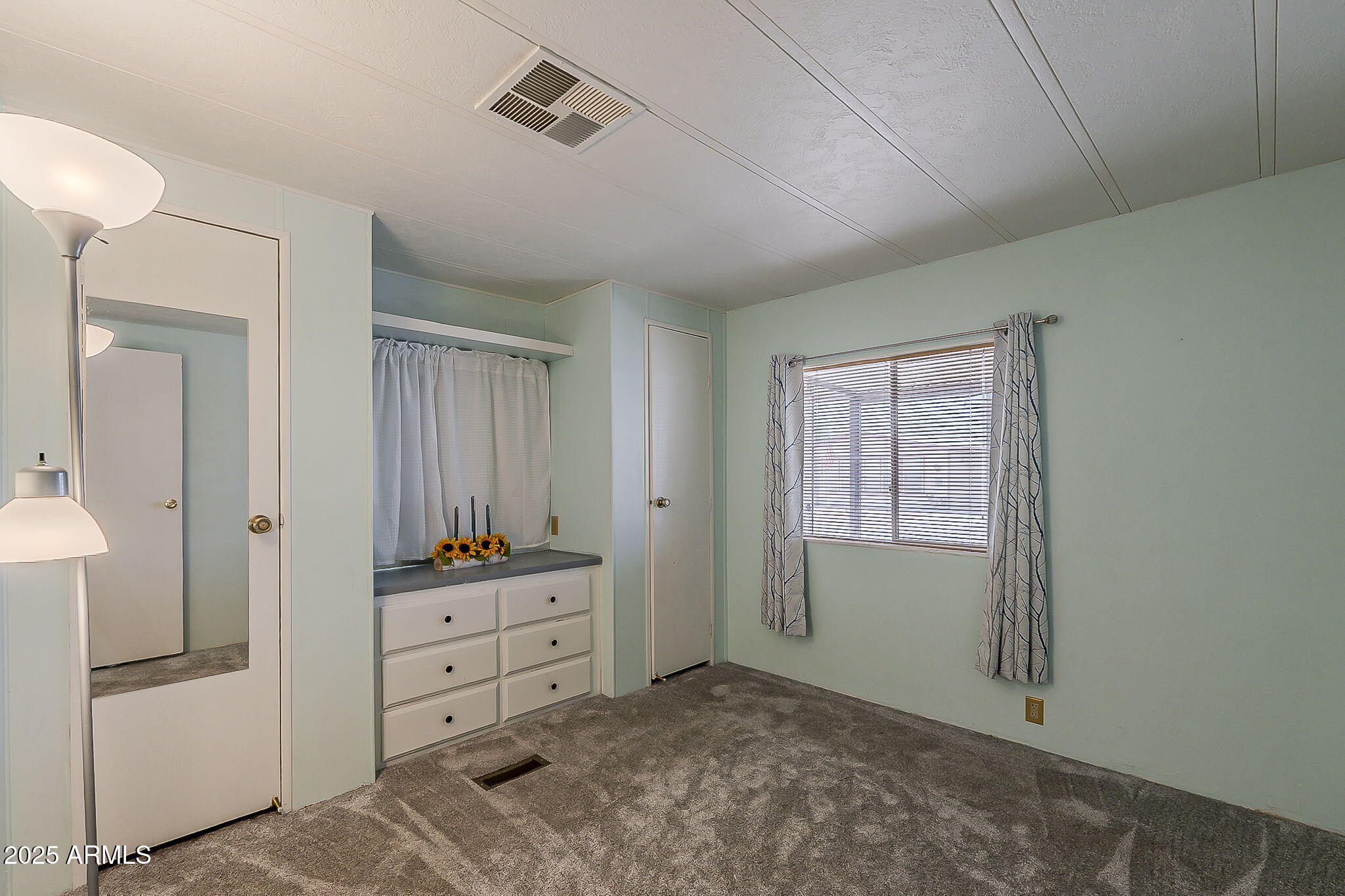 834 S MERIDIAN Road 118