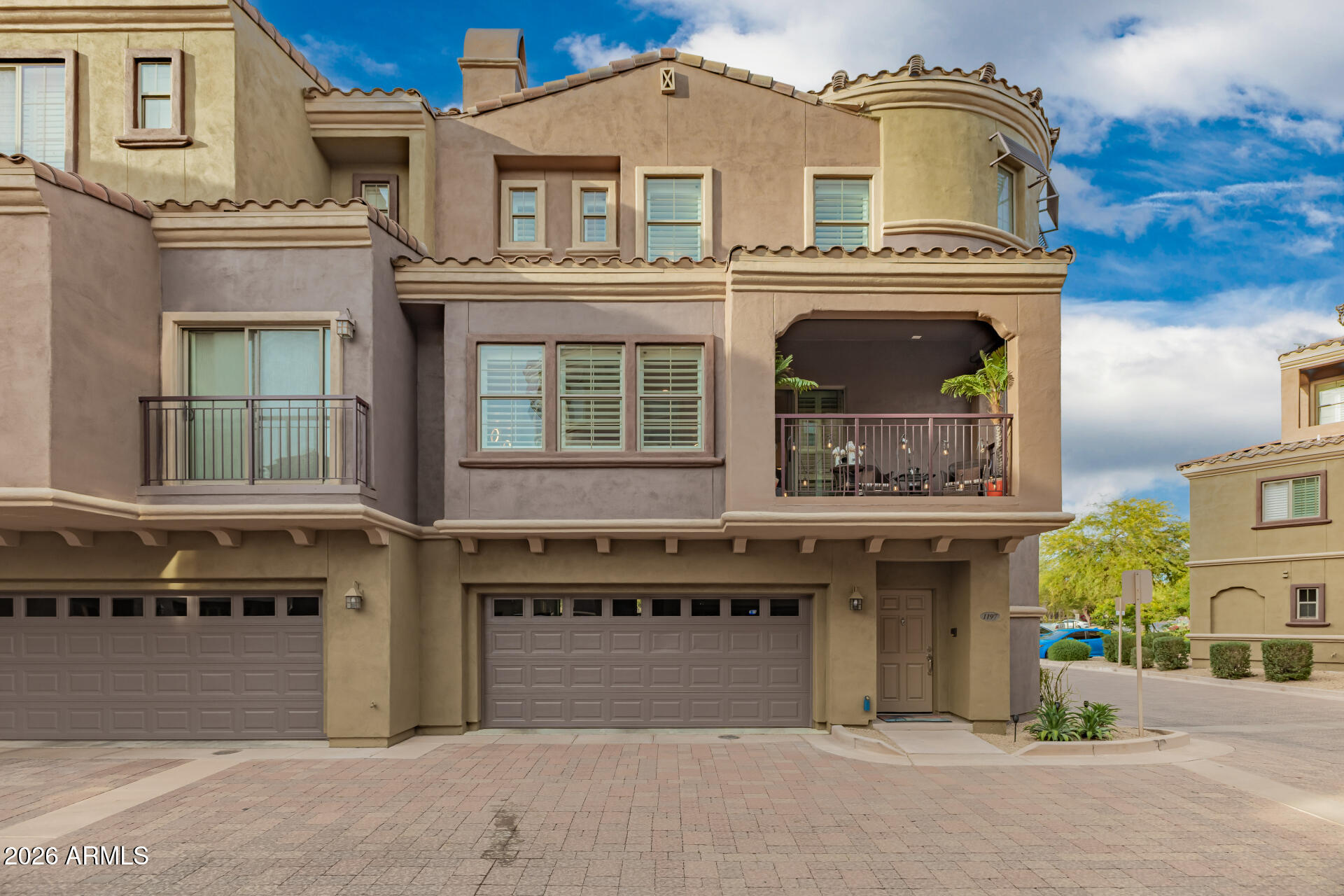 3935 E Rough Rider Road 1197