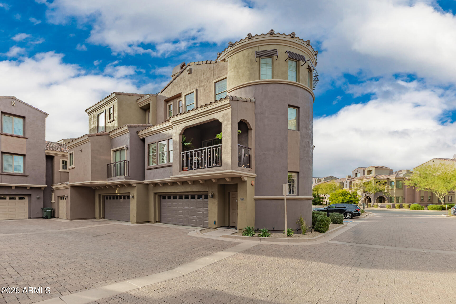 3935 E Rough Rider Road 1197