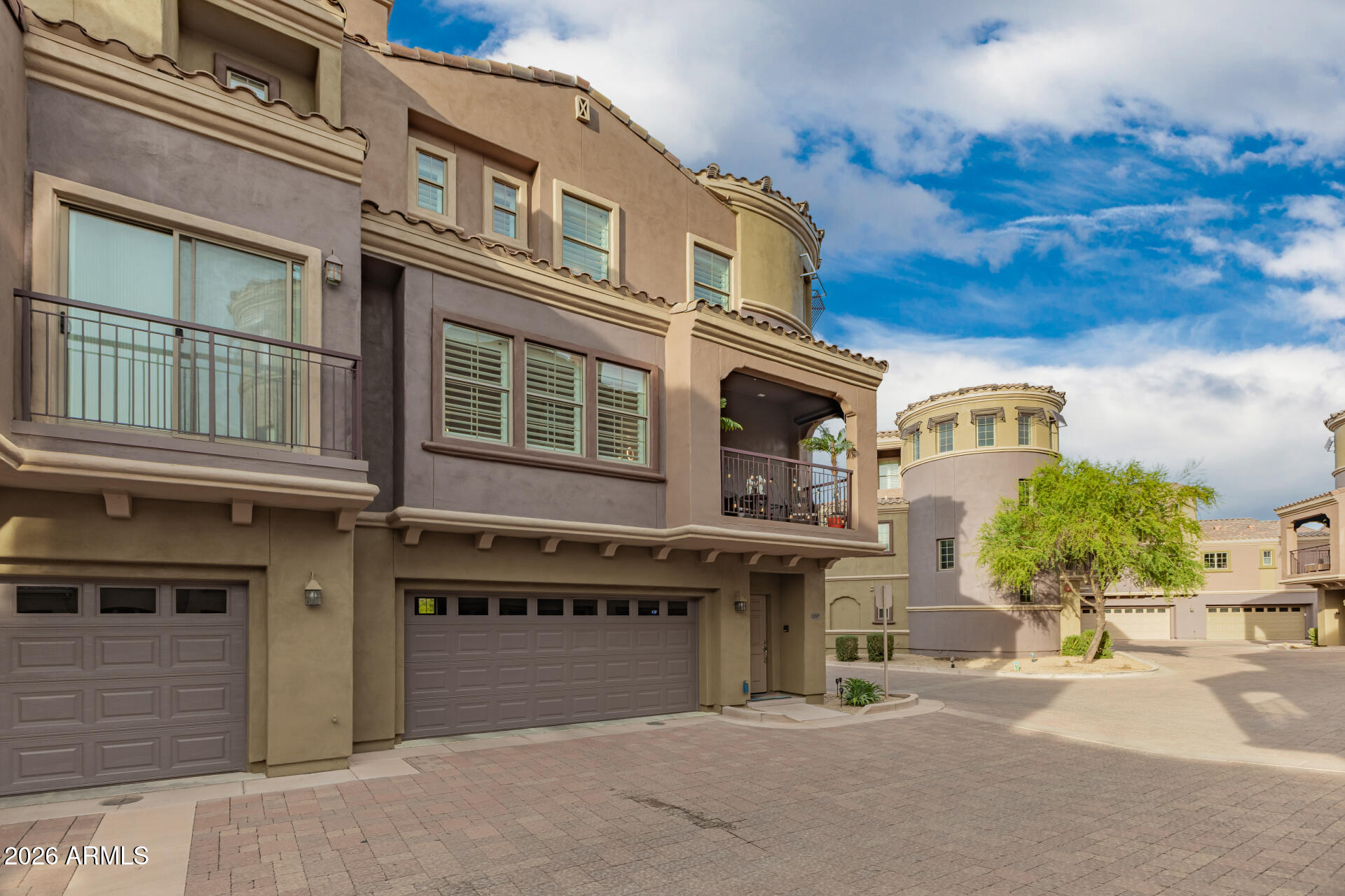 3935 E Rough Rider Road 1197