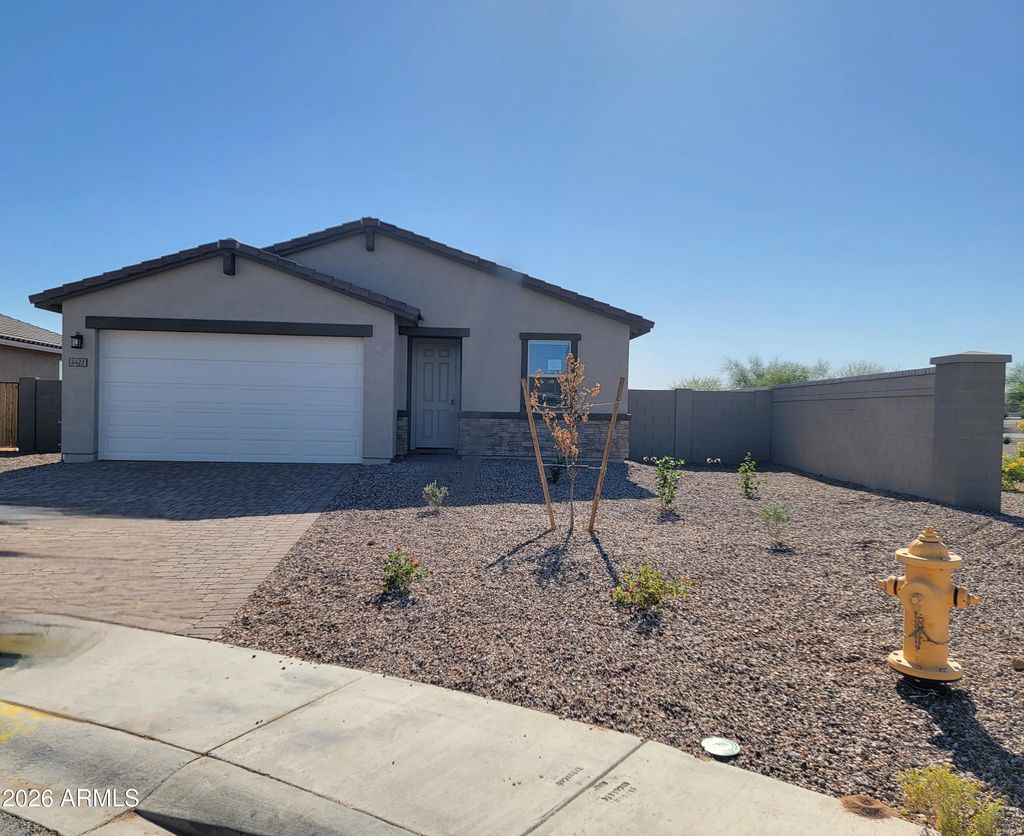 Photo of 4422 W Hunter Trail, San Tan Valley, AZ 85144 (MLS # 7031170)