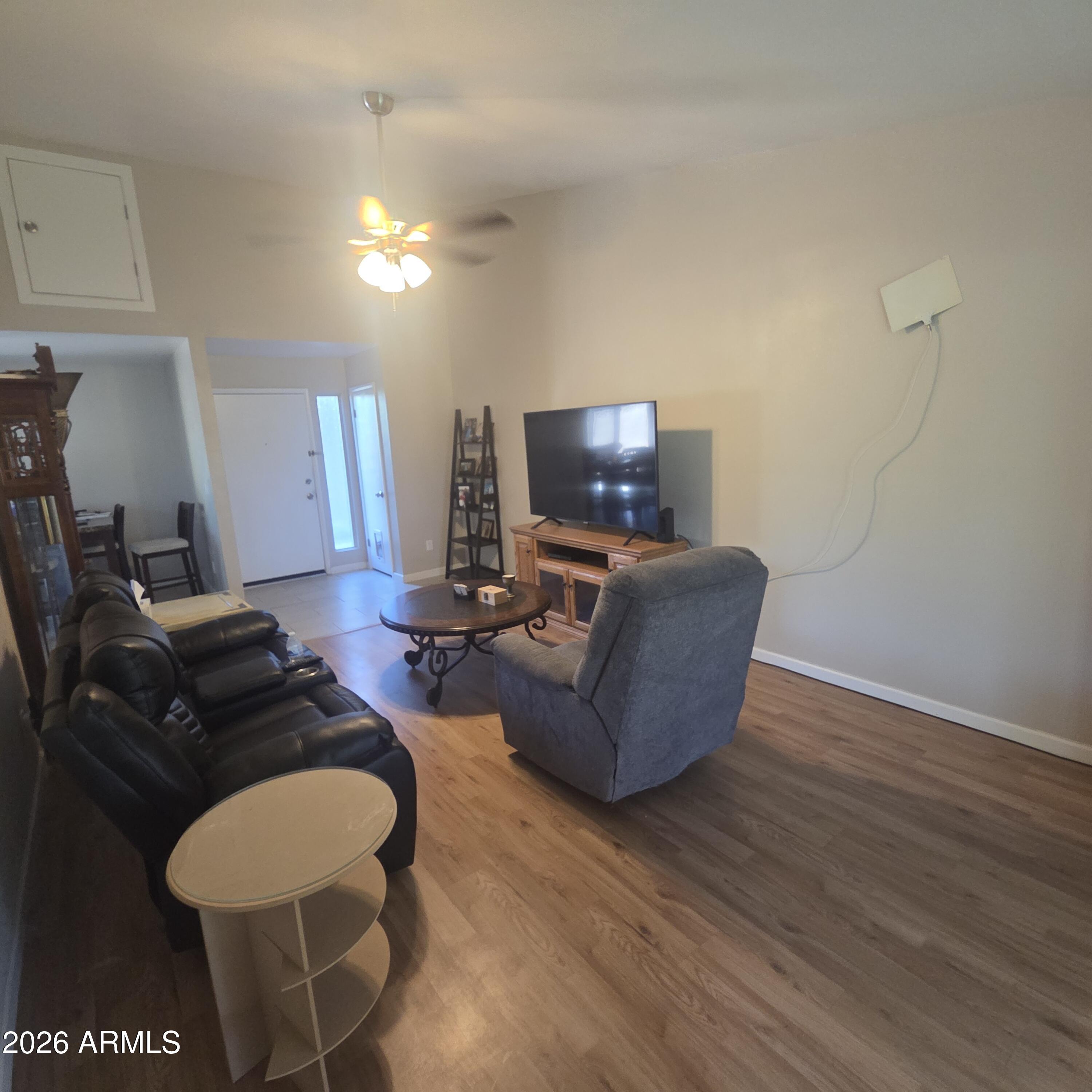4733 W Continental Drive